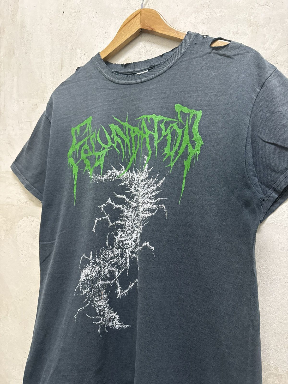 Band Tees Distressed Fecundation Thrash Death Metal Band Tees Size US S / EU 44-46 / 1 - 3 Thumbnail