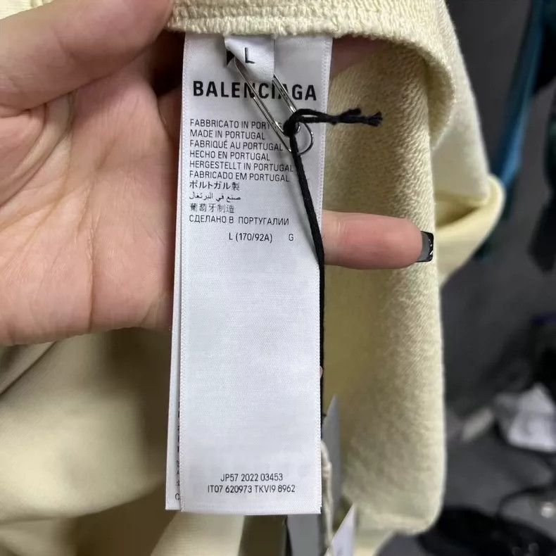 Balenciaga Balenciaga Light beige solid monogrammed pullover hoodie Size US L / EU 52-54 / 3 - 4 Thumbnail