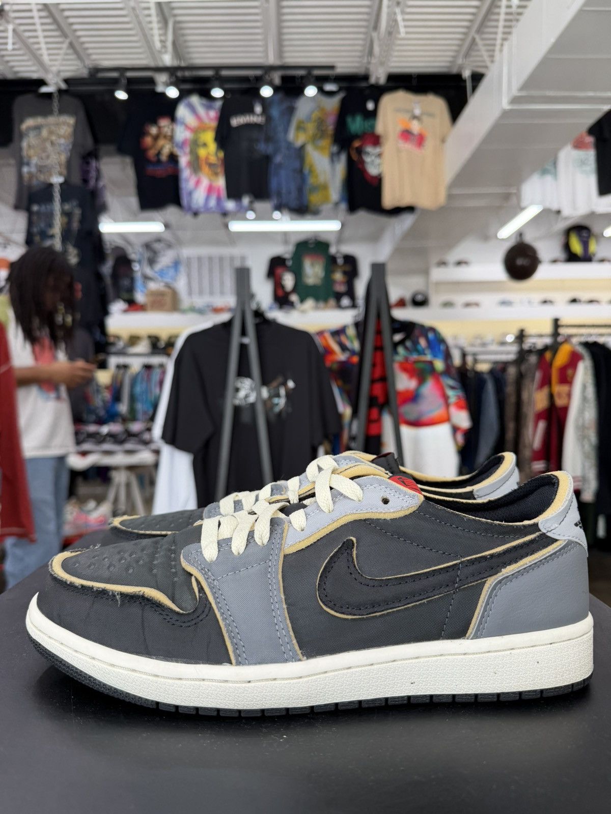 Jordan Brand Jordan 1 Low Black Smoke Grey Size 8.5 (2022) Size US 8.5 / EU 41-42 - 7 Thumbnail