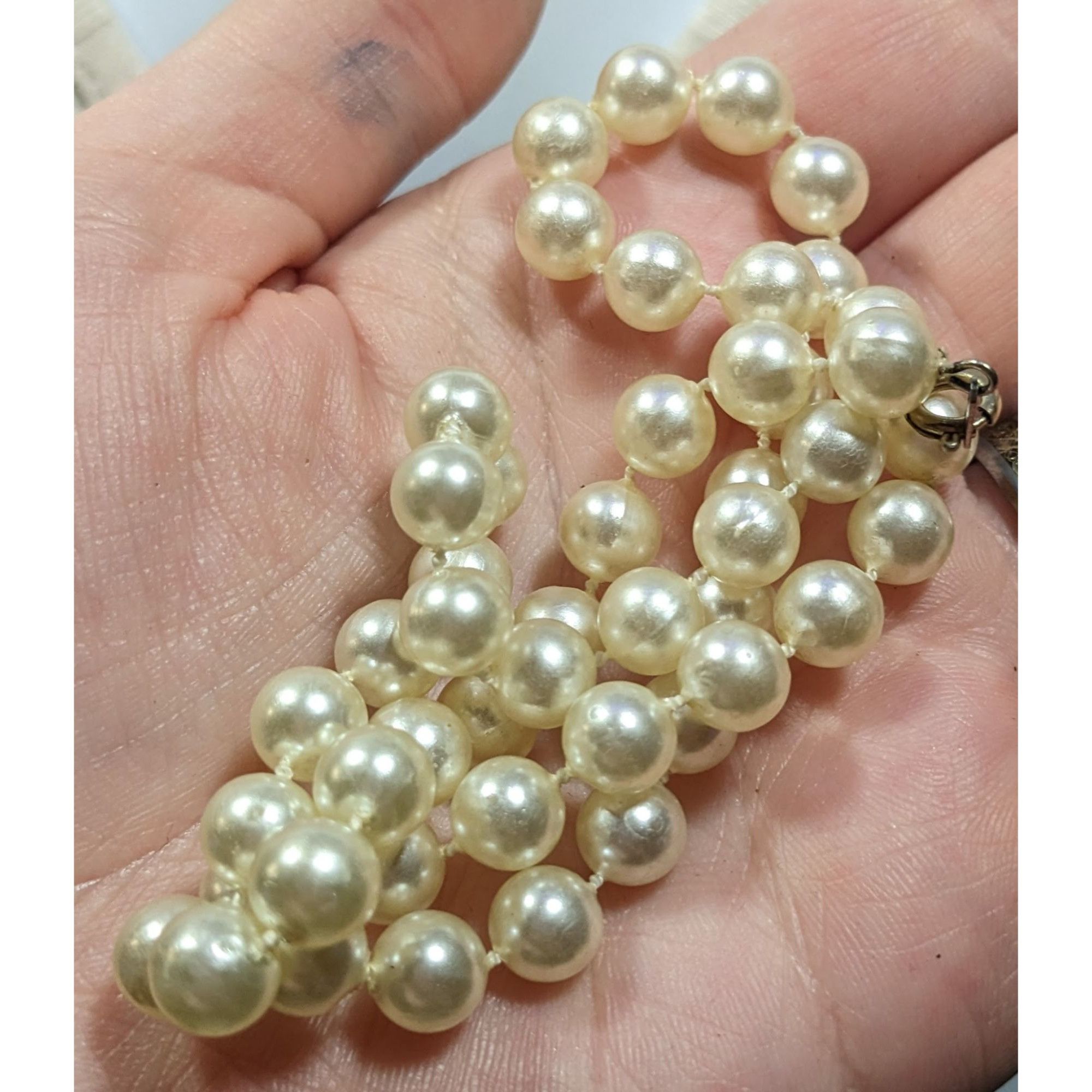 Other Simple Elegant Faux Pearl Beaded Necklace Size ONE SIZE - 4 Thumbnail