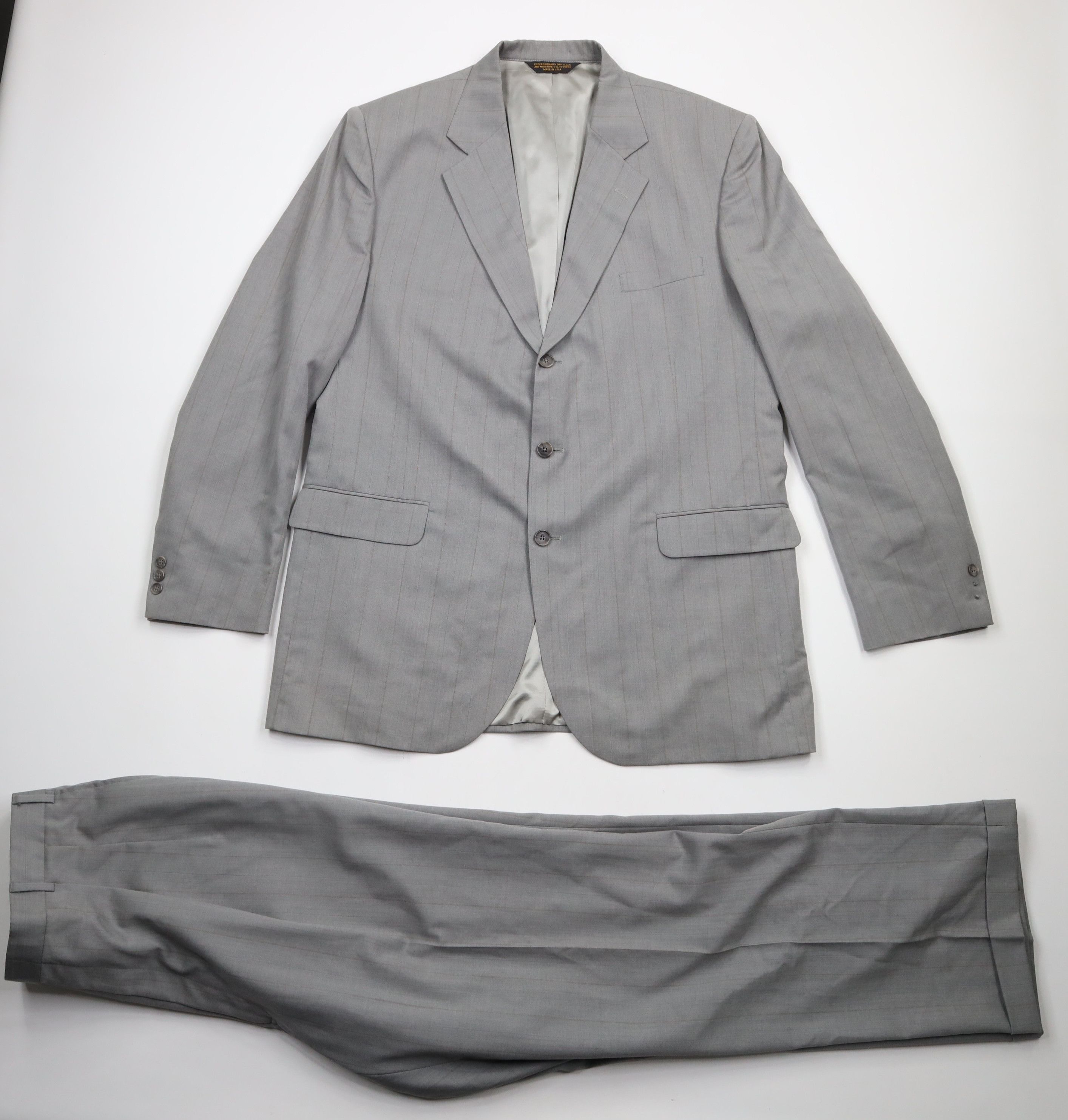 Vintage Vintage 70s Streetwear Distressed 2 Piece Wedding Suit Size 50L - 1 Thumbnail