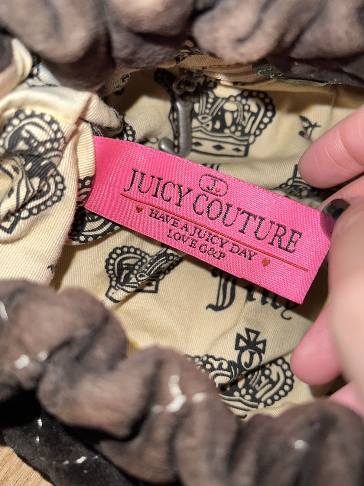Juicy Couture Vintage Juicy Couture Velour Quilted bag Size ONE SIZE - 3 Thumbnail