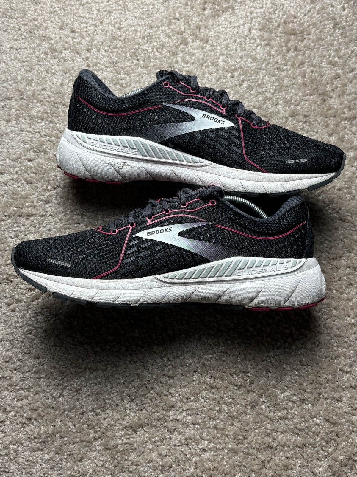 Brooks Brooks Adrenaline GTS 21 running shoes sport gym outdoor Size US 11 / EU 44 - 5 Thumbnail