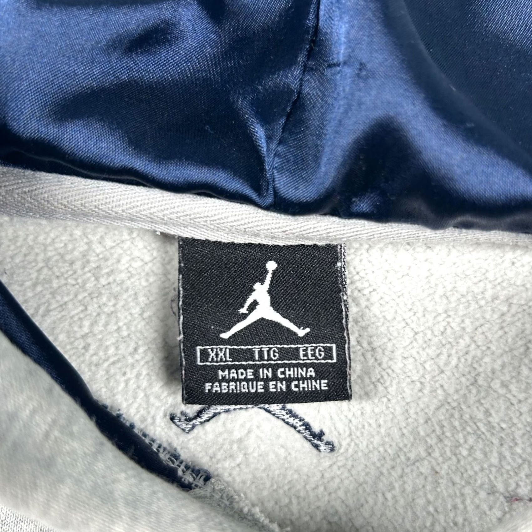 Jordan Brand VINTAGE Nike Air Jordan Hoodie Mens 2XL Embroidered Basketball Heather Gray Jumpman Y2K Shirt Pullover Size US XXL / EU 58 / 5 - 4 Thumbnail