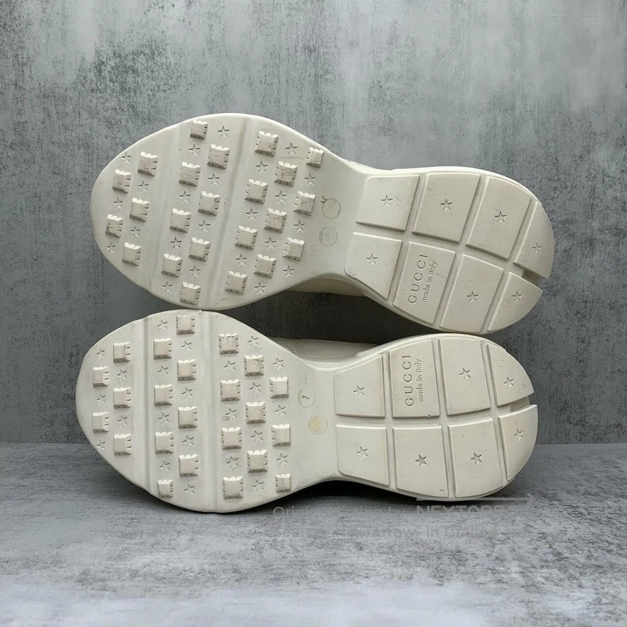 Gucci gucci anchor dad sneakers size 41. Size US 7 / EU 40 - 7 Thumbnail