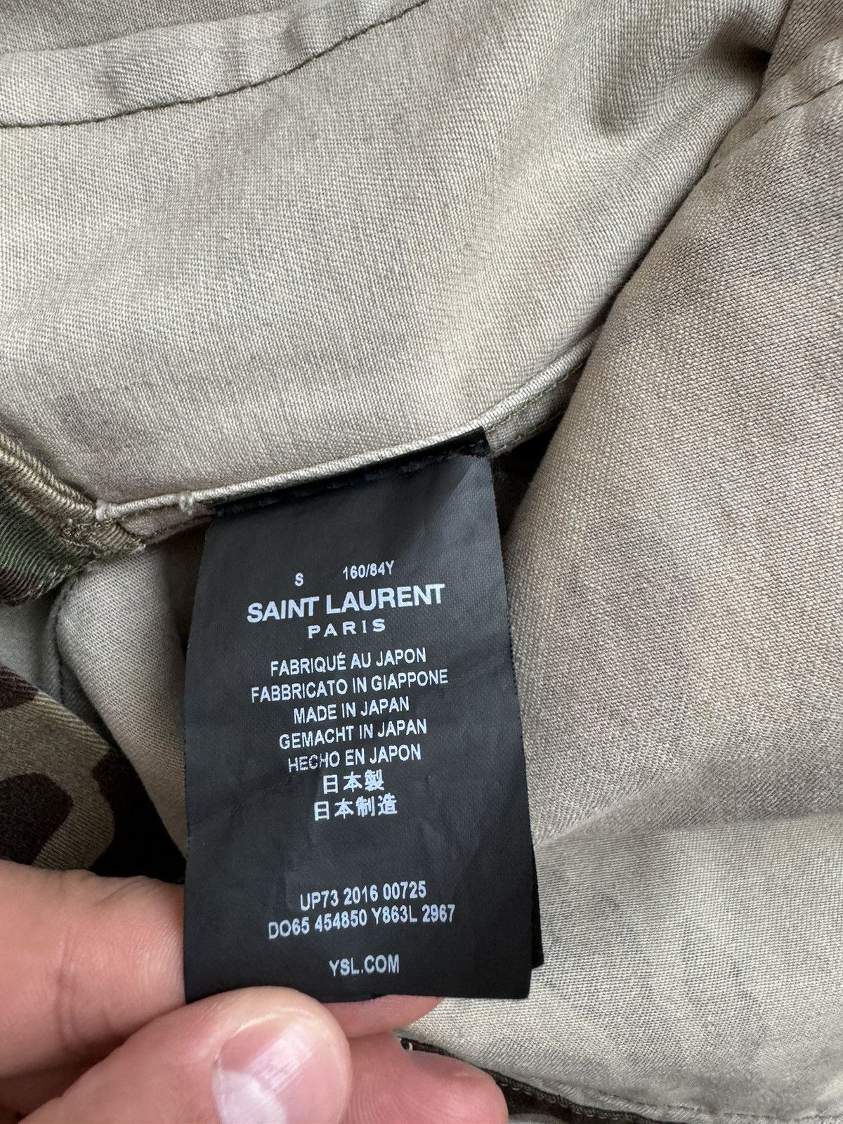 Saint Laurent Paris Saint Laurent “Love” Camo Trench Coat Jacket Size S / US 4 / IT 40 - 13 Thumbnail