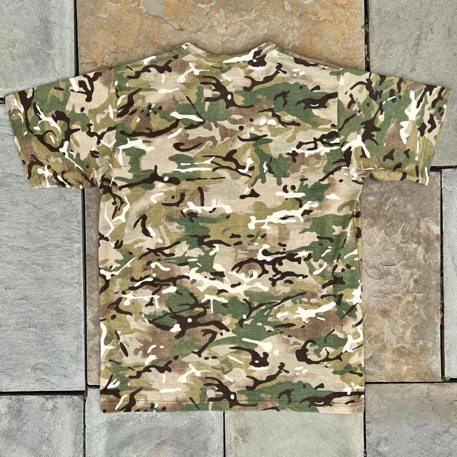 Other UK British Camo Pattern T-shirt Size US XL / EU 56 / 4 - 4 Thumbnail