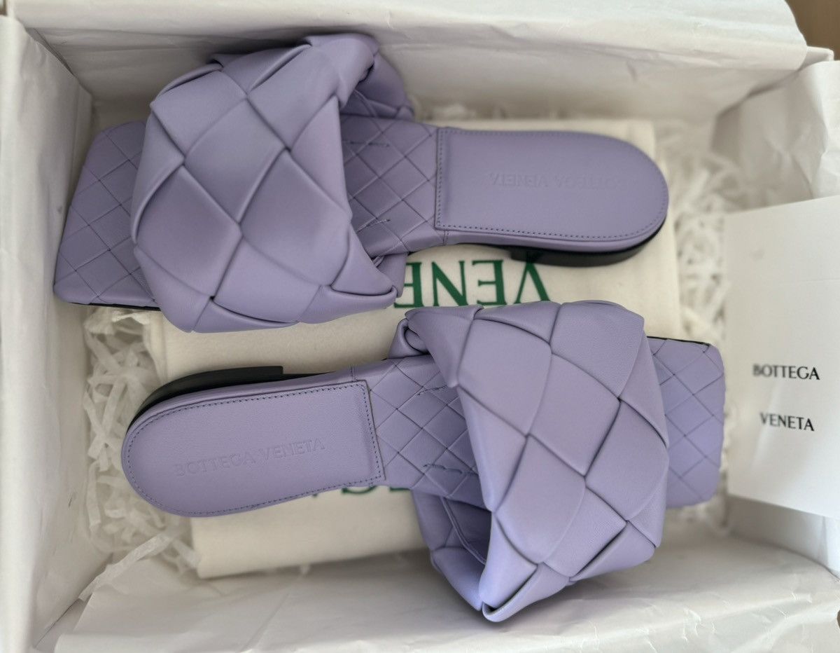 Bottega Venetta Intrecciato Lido Flat Sandals