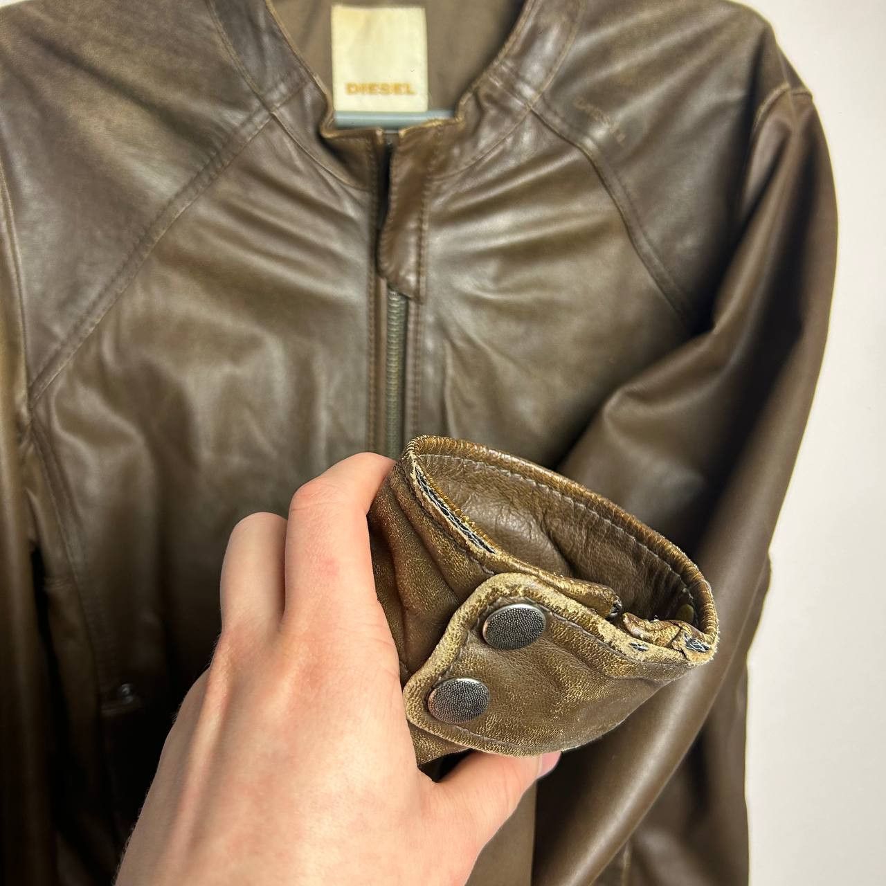 Diesel Vintage Diesel Leather Small logo brown streetwear jacket Size US M / EU 48-50 / 2 - 9 Thumbnail