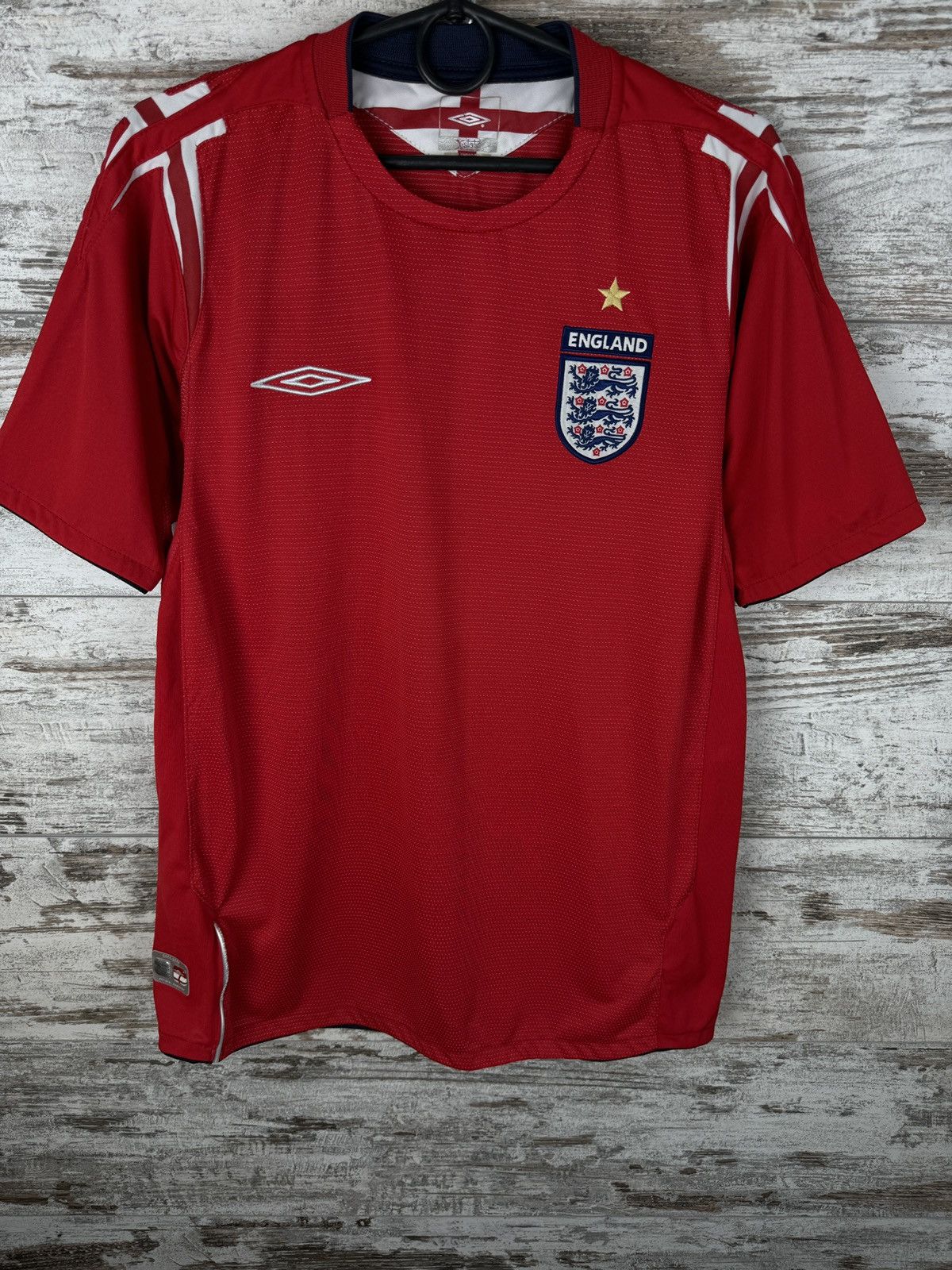 Umbro Mens Vintage Umbro England National Team T-shirt jersey tee Size US S / EU 44-46 / 1 - 3 Thumbnail