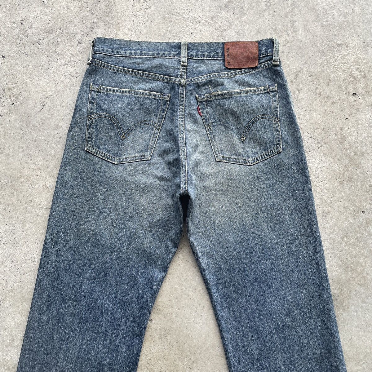 Levi's Vintage Clothing Vintage Levi’s 502 Faded Jeans Denim Pants W31x30.5 Size US 31 - 12 Thumbnail