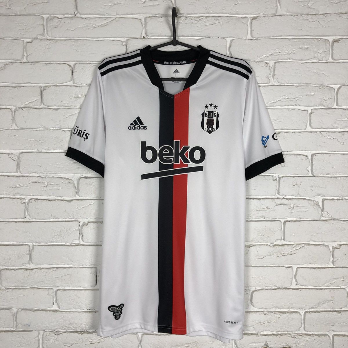 Adidas Besiktas adidas 2021 2022 home soccer jersey Size US L / EU 52-54 / 3 - 1 Thumbnail