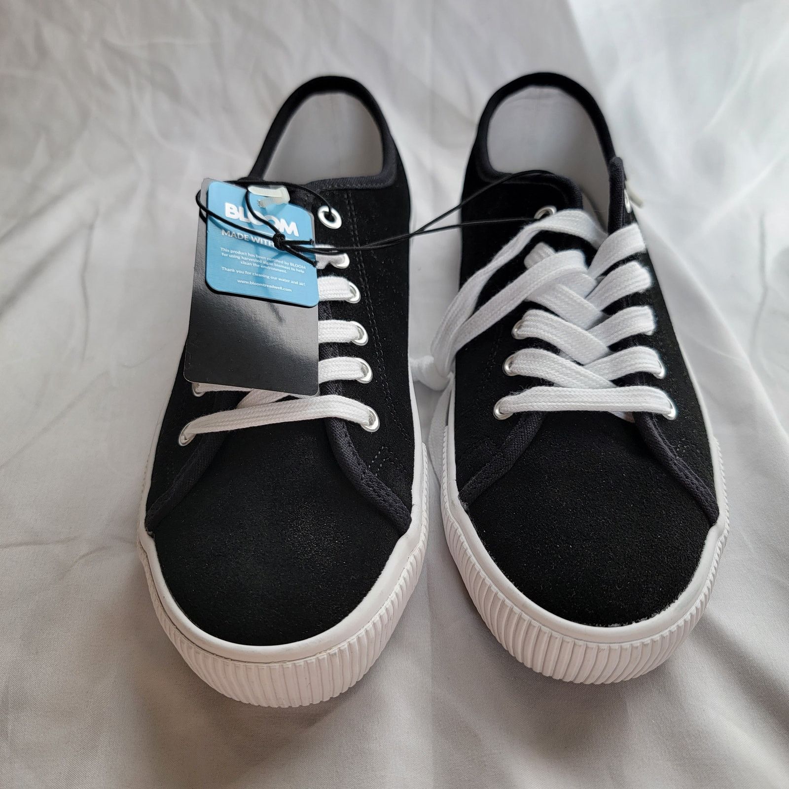 Hurley Hurley Black Suede Low Top Sneakers Size 7.5 Size US 7.5 / IT 37.5 - 2 Thumbnail
