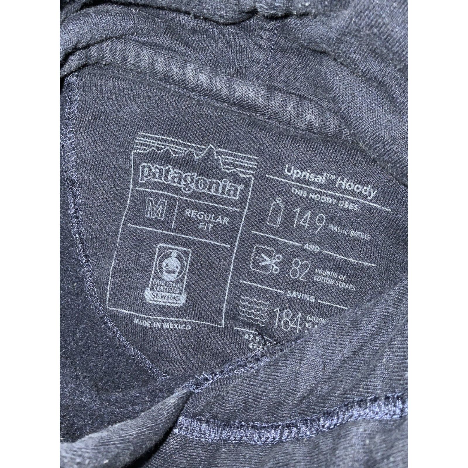 Patagonia Patagonia Hoodie P-6 Mountain Range Uprisal Navy Blue Pullover Sz. M Mens Size US M / EU 48-50 / 2 - 4 Thumbnail