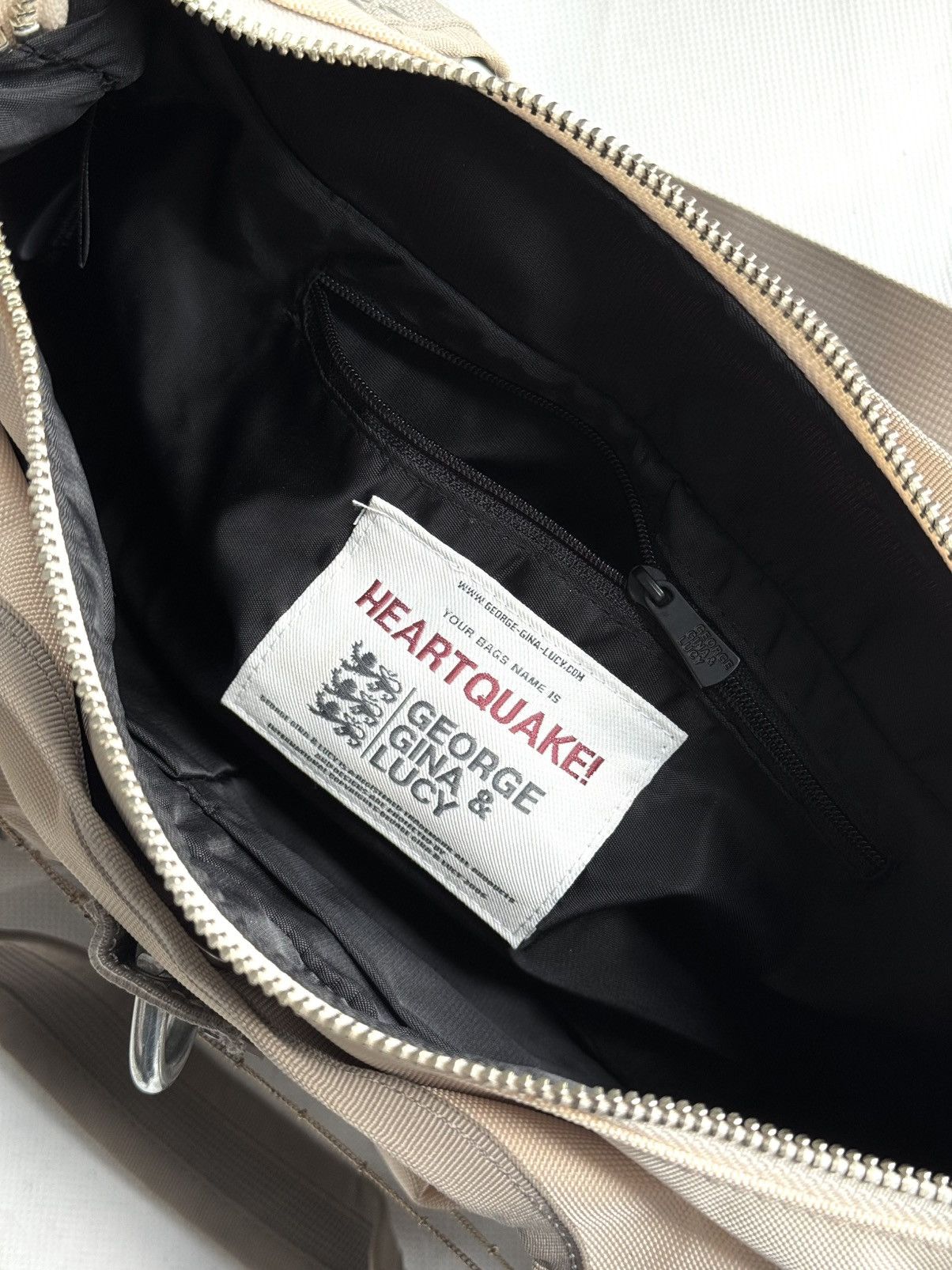 George Gina & Lucy × Japanese Brand Very Rare George Gina & lucy Y2k Alyx Bag Crossbody Handbag Size ONE SIZE - 7 Thumbnail