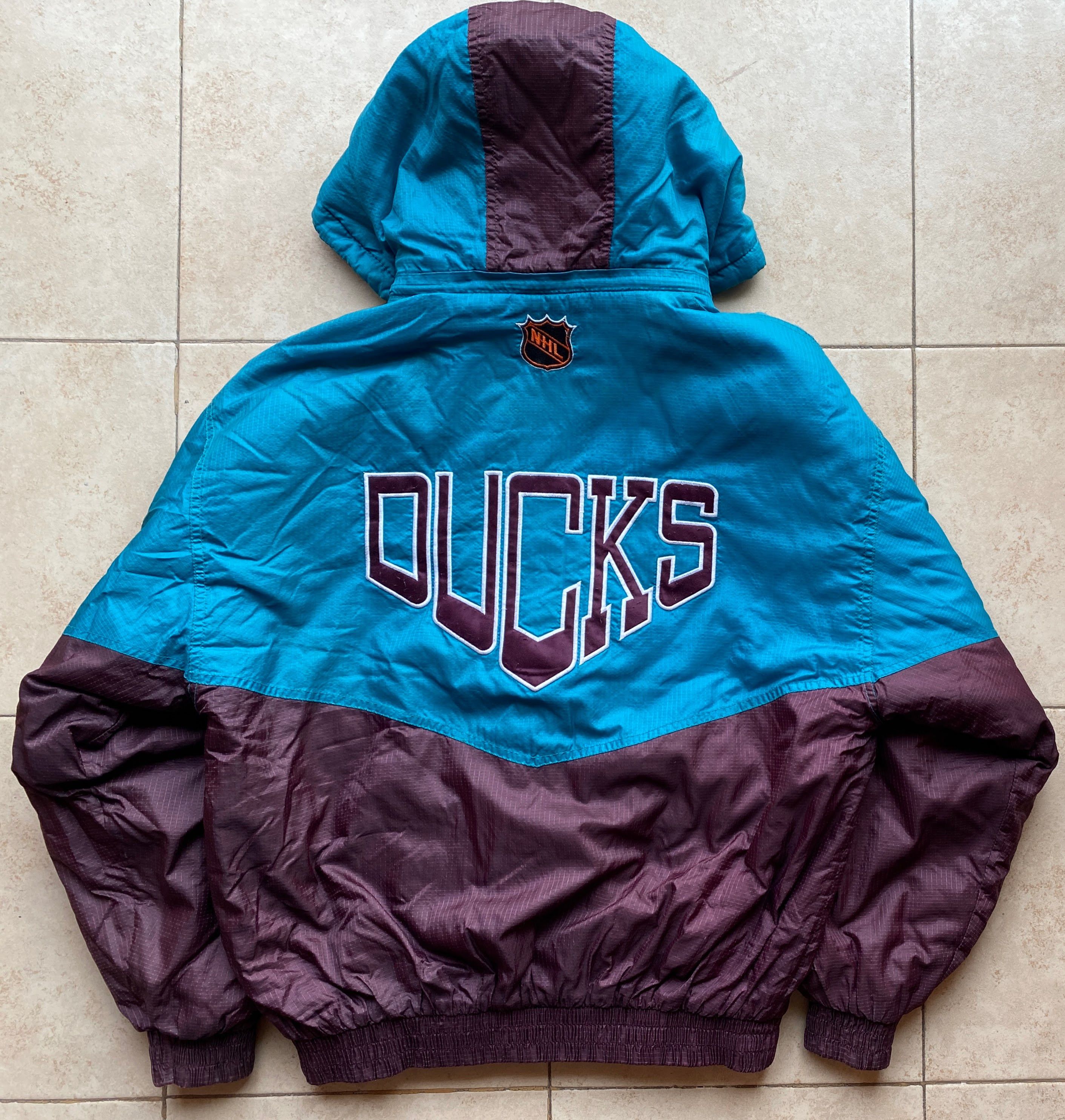 Starter Anaheim Mighty Ducks 90s STARTER puffer teal NHL vtg Size US M / EU 48-50 / 2 - 3 Thumbnail