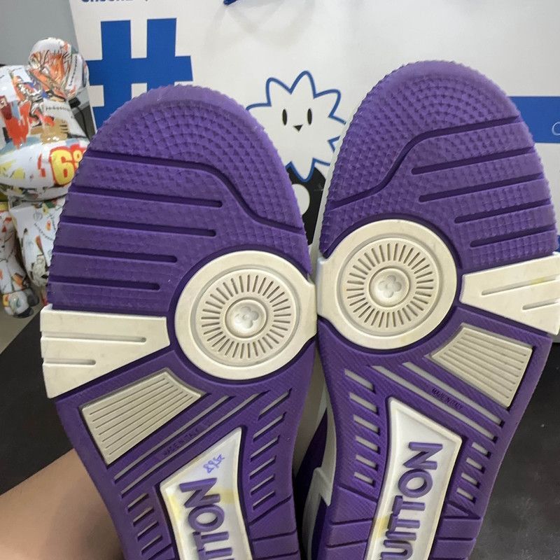 Louis Vuitton Louis Vuitton Trainer Low Top Sneakers in White Purple -250 Size US 9.5 / IT 39.5 - 9 Thumbnail