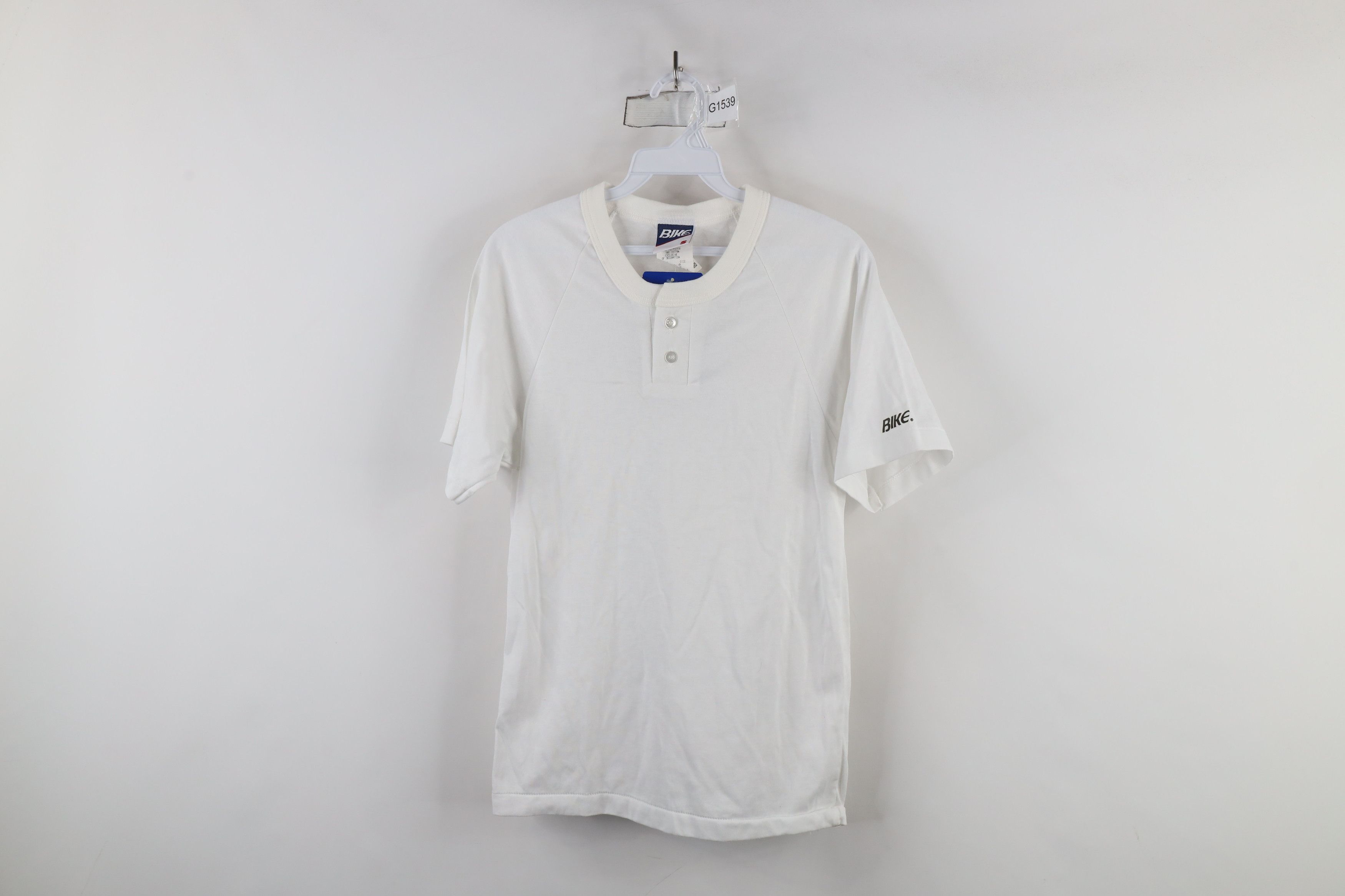 Vintage Deadstock Vintage 90s Streetwear Henley T-Shirt White USA Size US S / EU 44-46 / 1 - 1 Thumbnail