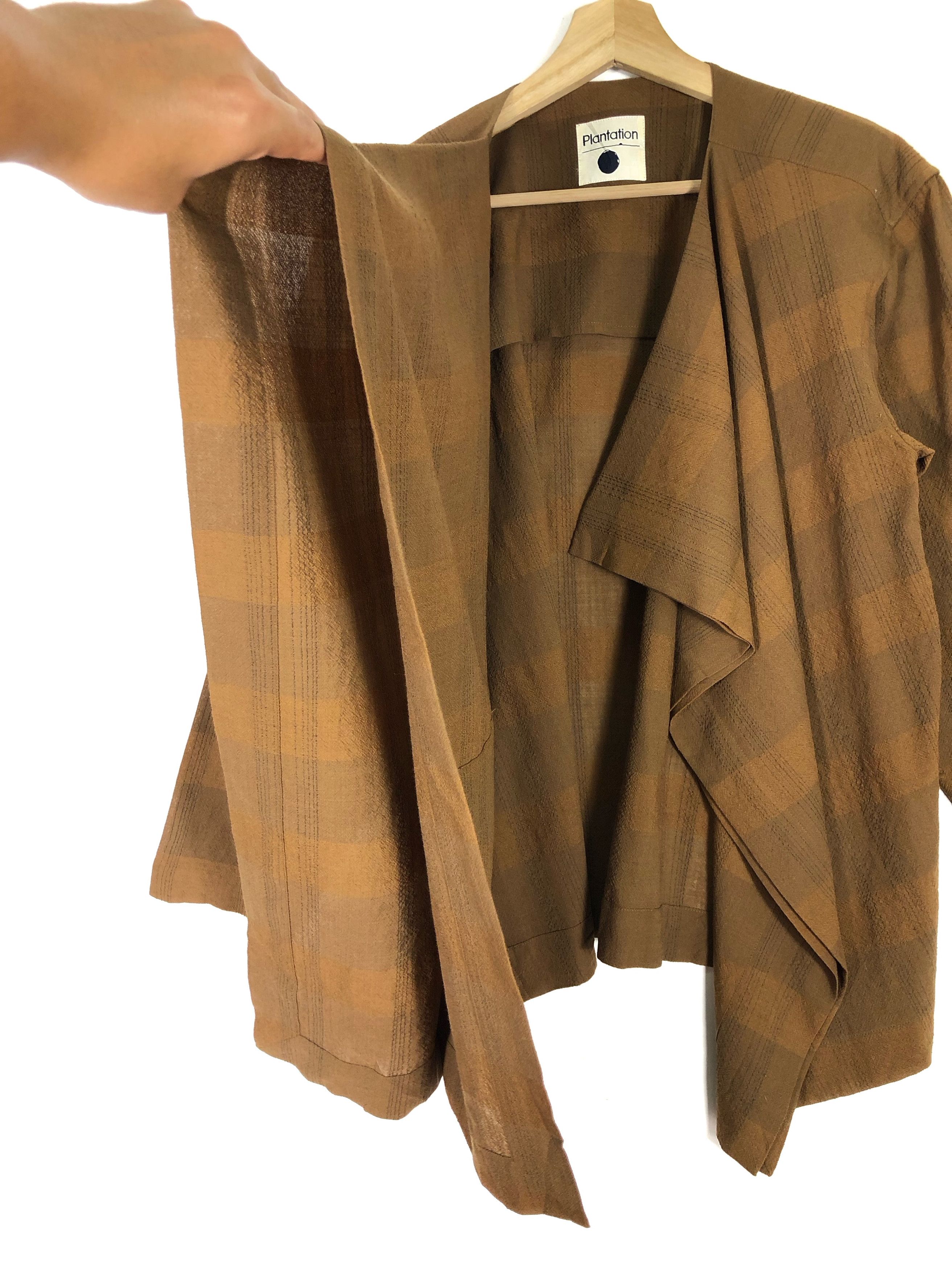 Issey Miyake RARE🔥AW1991 PLANTATION BUTTONLESS WOOL DOUBLE WINGS COAT Size M / US 6-8 / IT 42-44 - 9 Thumbnail