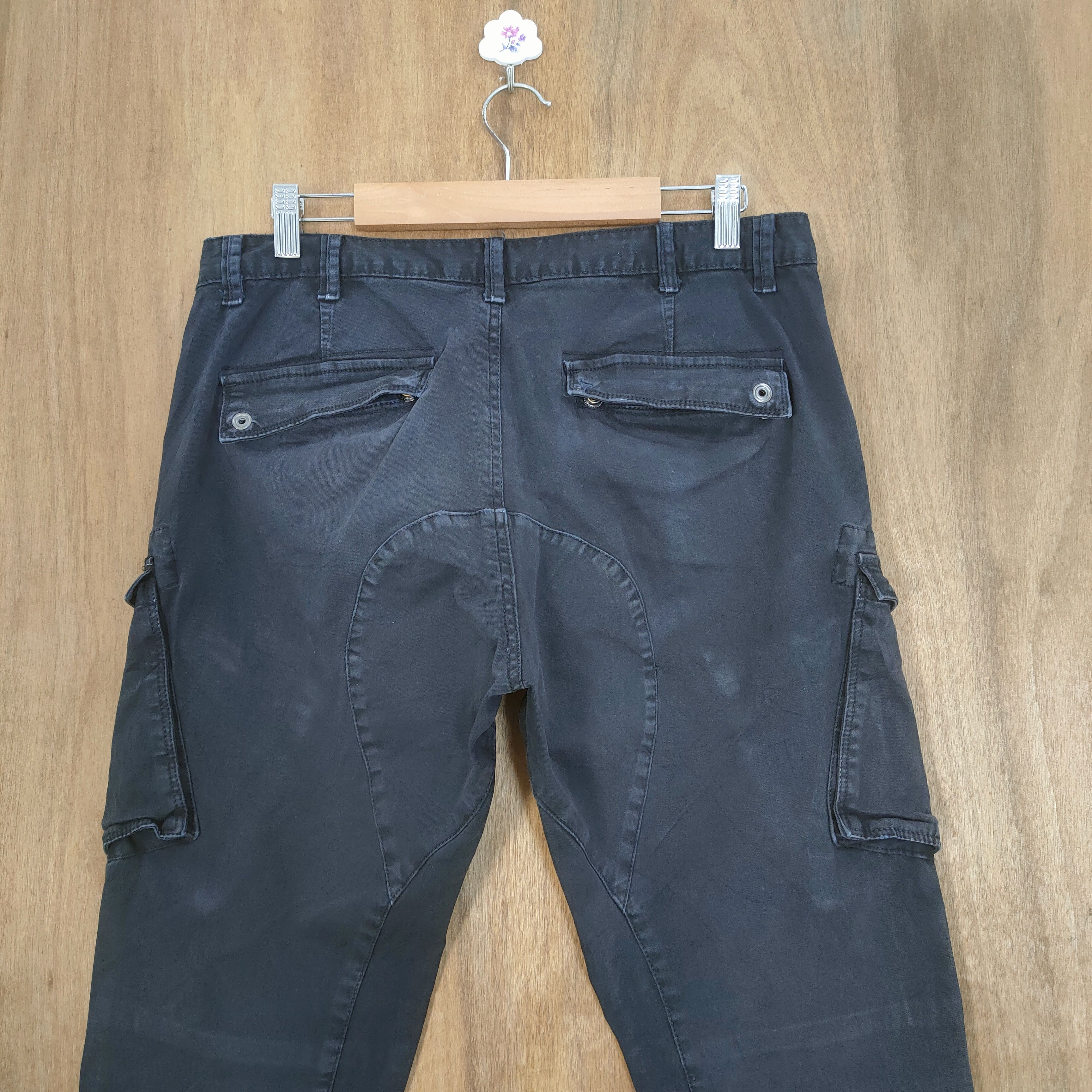 Japanese Brand × Vintage VINTAGE JAPANESE BLACK SKINNY CARGO PANTS Size US 31 - 8 Thumbnail