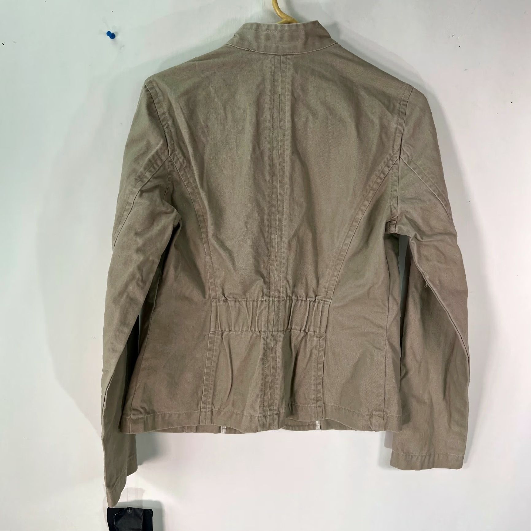Liz Claiborne Liz Claiborne Women's Outdoor Beige Jacket, Size 4, Long Sleeve Collared Design, Casual Button Closure Size S / US 4 / IT 40 - 2 Thumbnail