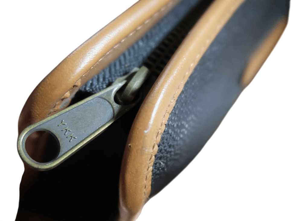 Pierre Cardin Vintage Pierre Cardin Leather Clutch Bag Size ONE SIZE - 3 Thumbnail