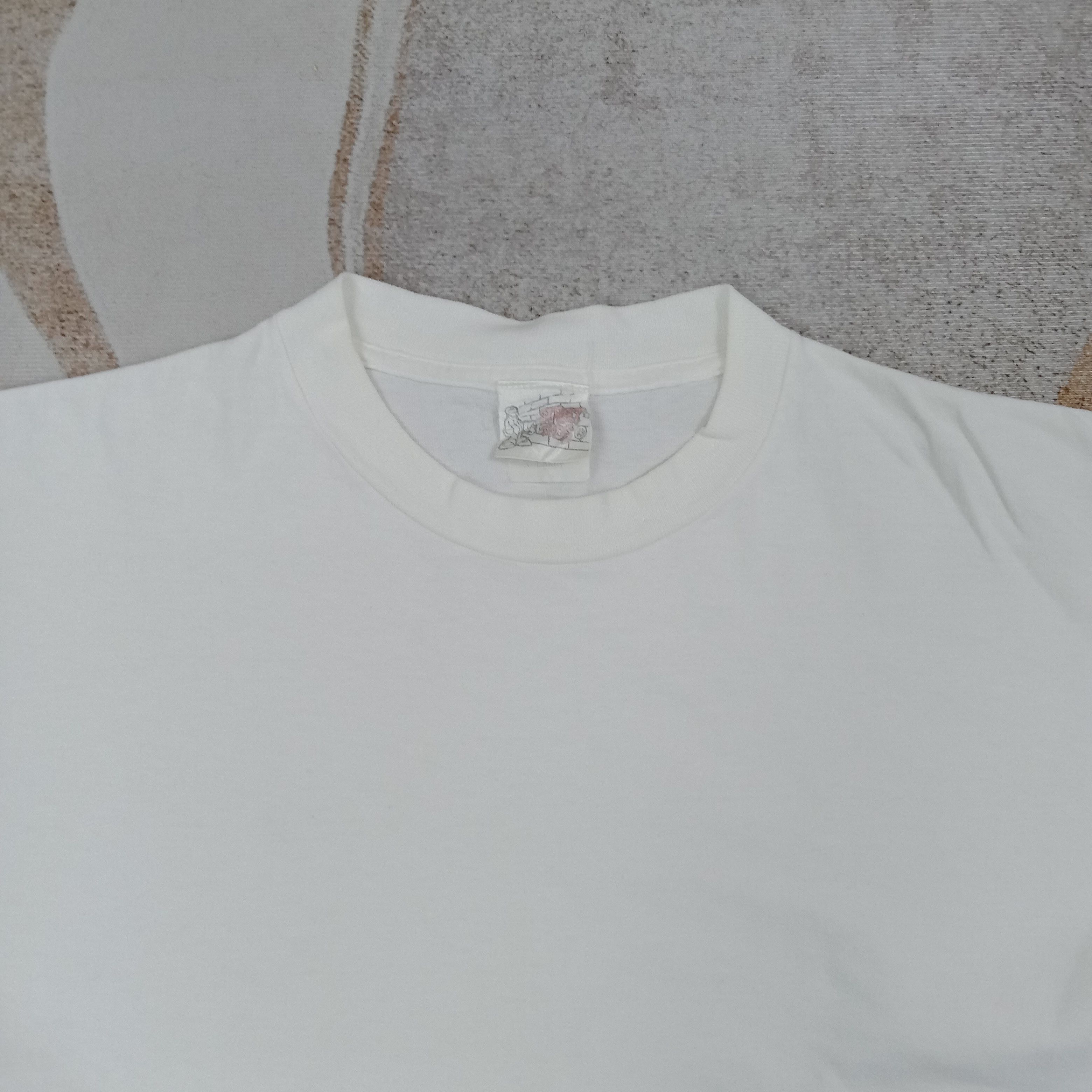Vintage 90's Airbrush Hip Hop Rapper Tshirt C267N40 Size US L / EU 52-54 / 3 - 3 Thumbnail