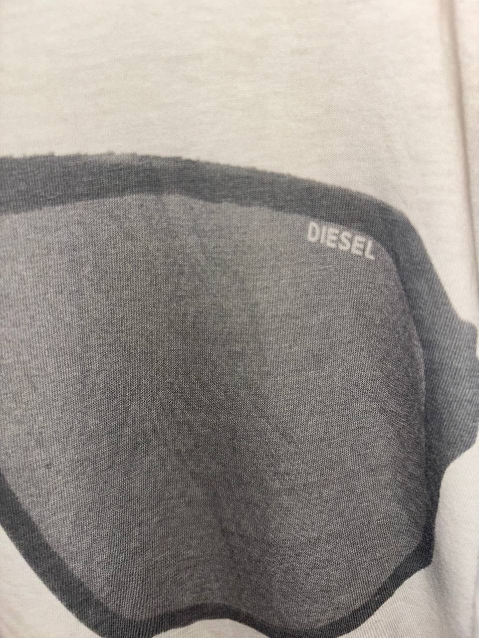 Diesel Y2K Diesel Men's Vintage T-Shirt - Sunglasses, Shoes Size US L / EU 52-54 / 3 - 7 Thumbnail