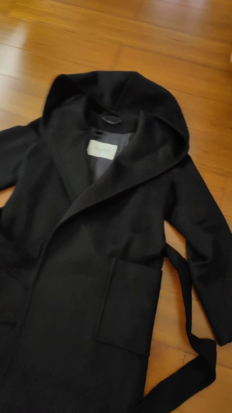 Max Mara Max Mara Black hooded bathrobe overcoat Size L / US 10 / IT 46 - 1 Thumbnail