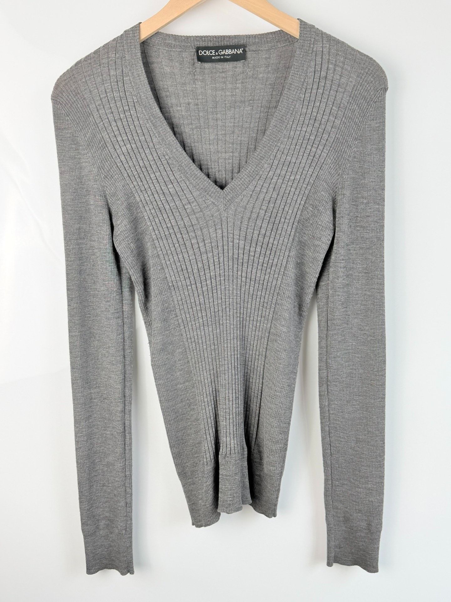 Dolce & Gabbana Dolce & Gabbana Knit Wool Gray Sweater S Women Size S / US 4 / IT 40 - 1 Thumbnail