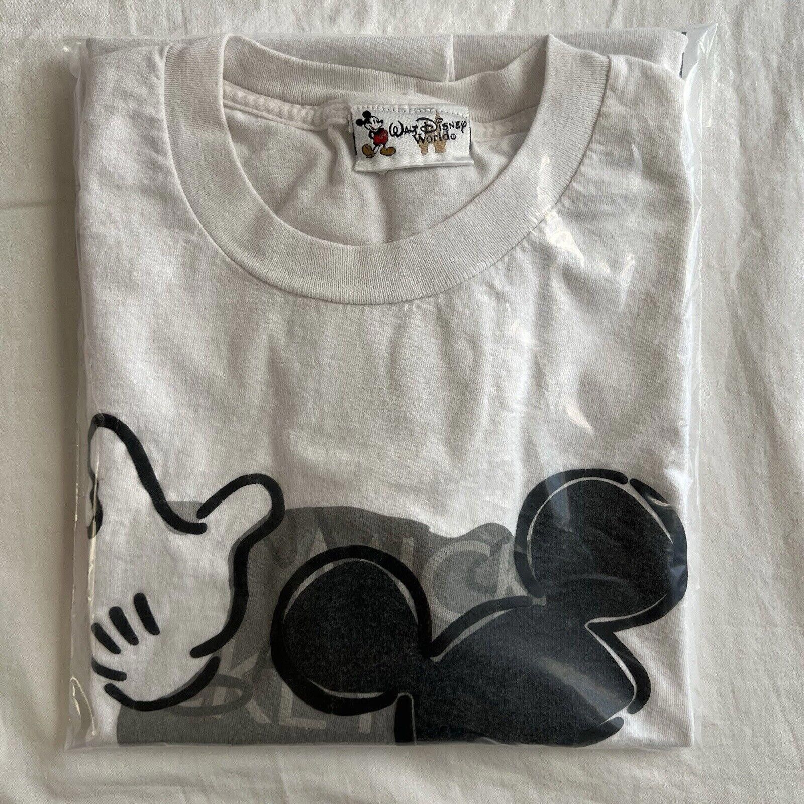 Disney Vintage Mickey Mouse Walt Disney World T-Shirt Sz M - Read! Size US M / EU 48-50 / 2 - 9 Thumbnail