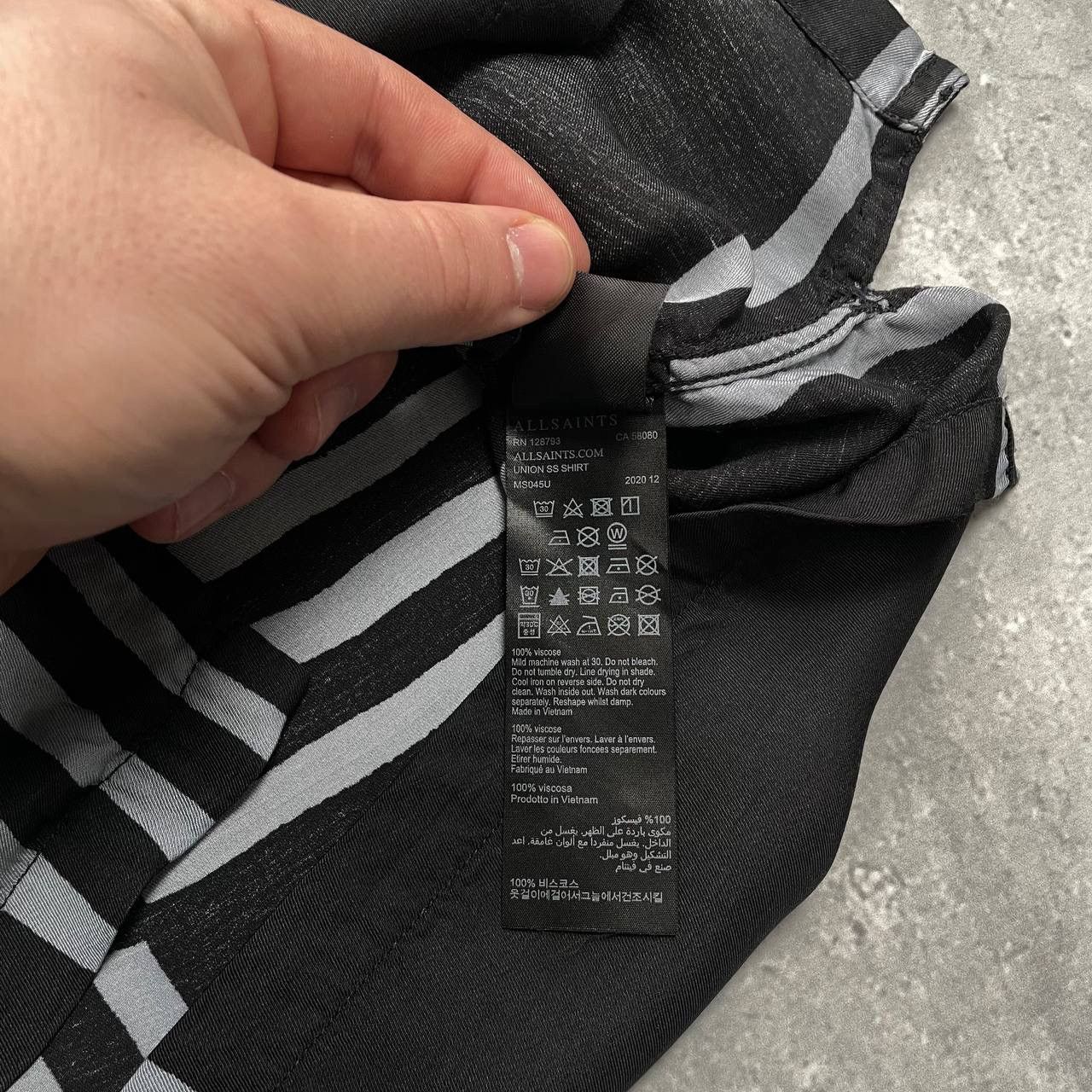 Allsaints Allsaints Union Viscose Short Sleeve Button-Up Camp Shirt S Size US S / EU 44-46 / 1 - 8 Thumbnail