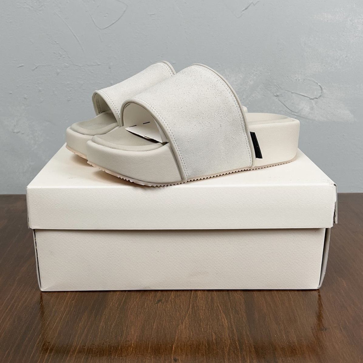 Adidas NIB Y-3 Adidas White Leather Platform Slides Size US 6 / IT 36 - 1 Thumbnail