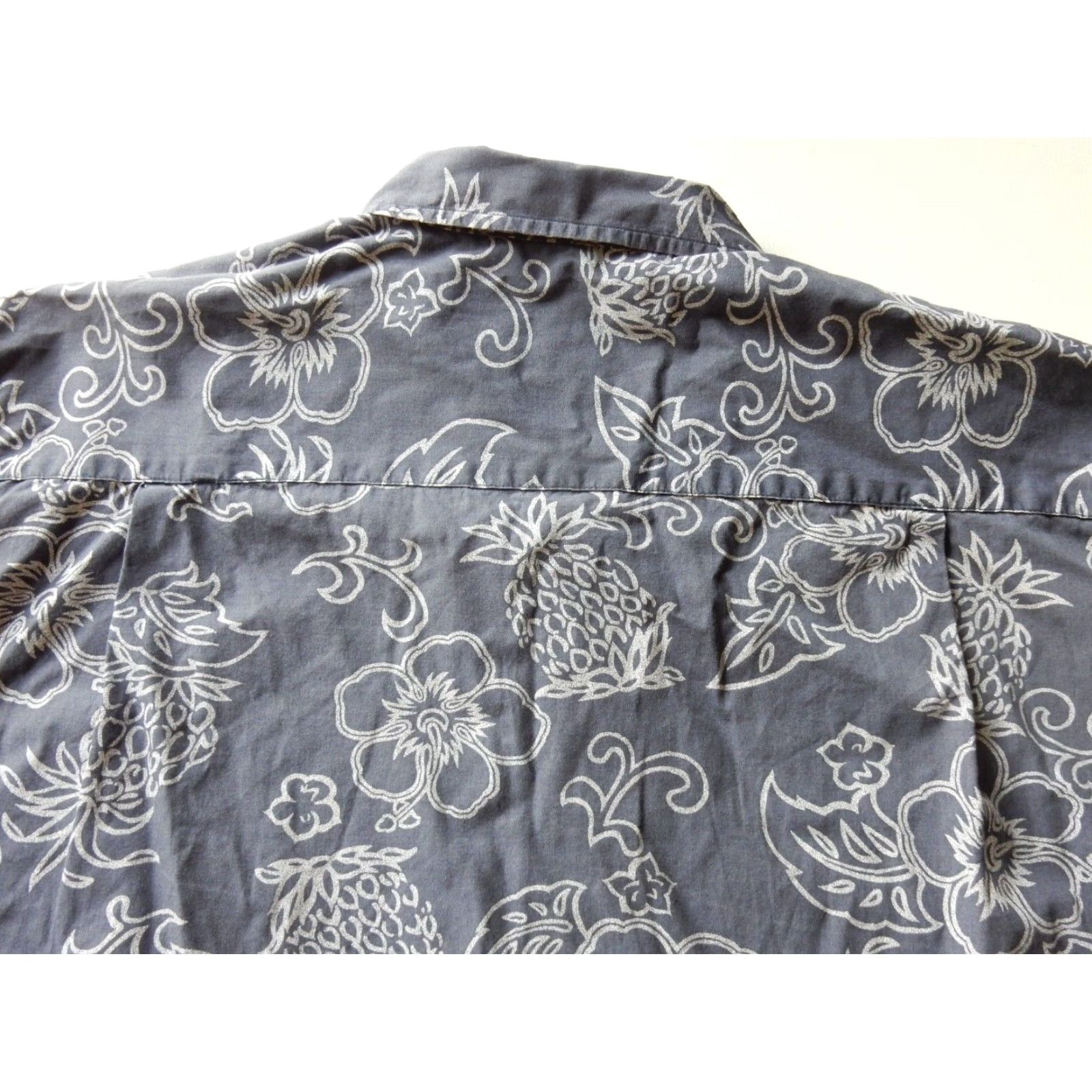 Gotcha VINTAGE Gotcha Men's Hawaiian Shirt Short Sleeve Button-Up Floral Pattern Size L Blue Size US L / EU 52-54 / 3 - 3 Thumbnail
