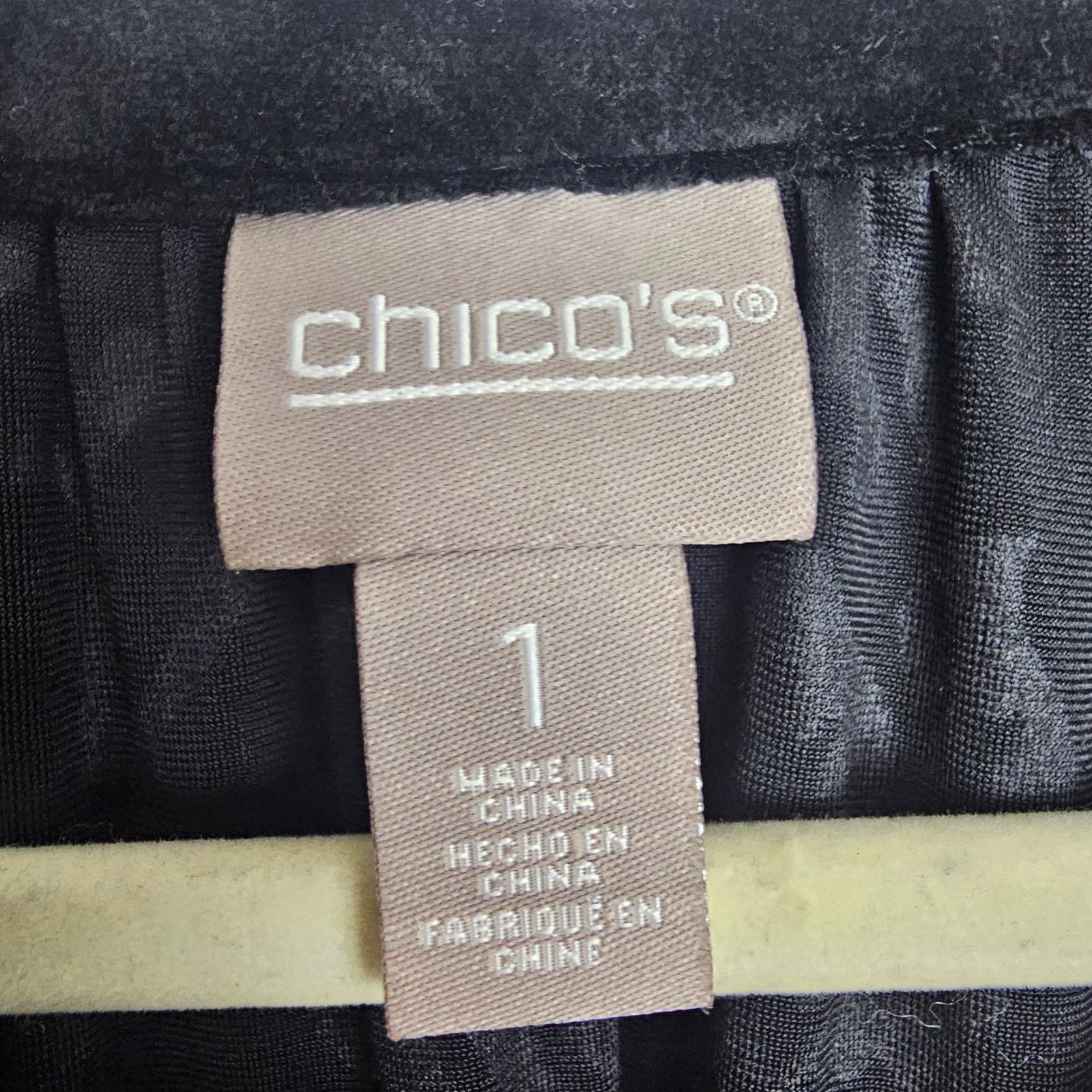 Chicos Chicos Womens Velvet Floral Blouse Elegant Dark Romance Size M / US 6-8 / IT 42-44 - 6 Thumbnail