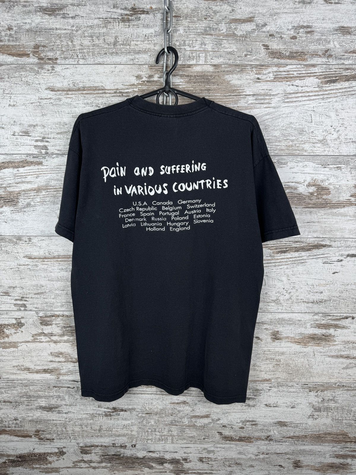 Vintage Mens Vintage Depeche Mode Touring the Angel T-shirt 2005 tee Size US M / EU 48-50 / 2 - 9 Thumbnail