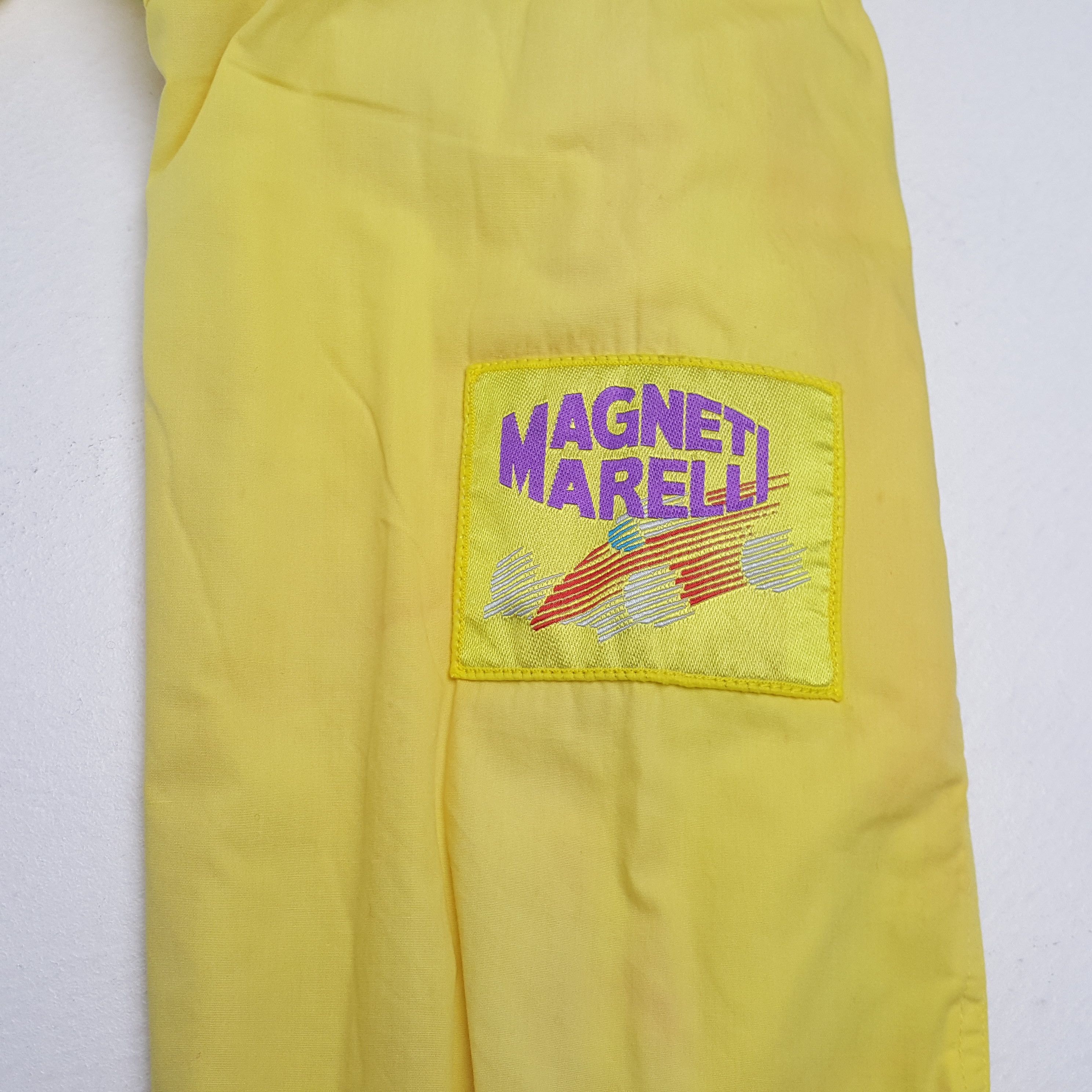 Ferrari Vintage Magneti Marelli Ferrari Formula One Jacket C315N22 Size US XL / EU 56 / 4 - 8 Thumbnail