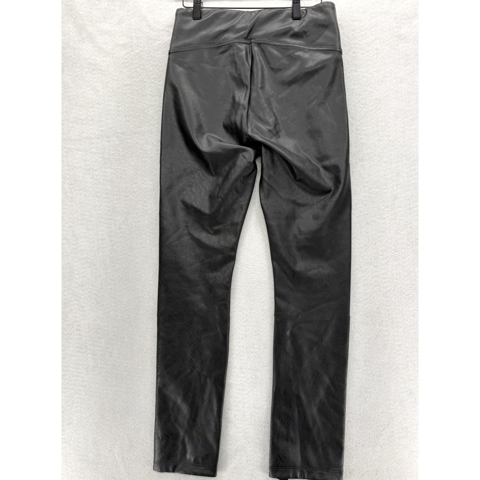 Spanx Spanx Black Faux Leather Front Slit Skinny Pants Womens Medium Pull On Stretch Slimming Shaping Size 32" / US 10 / IT 46 - 4 Thumbnail