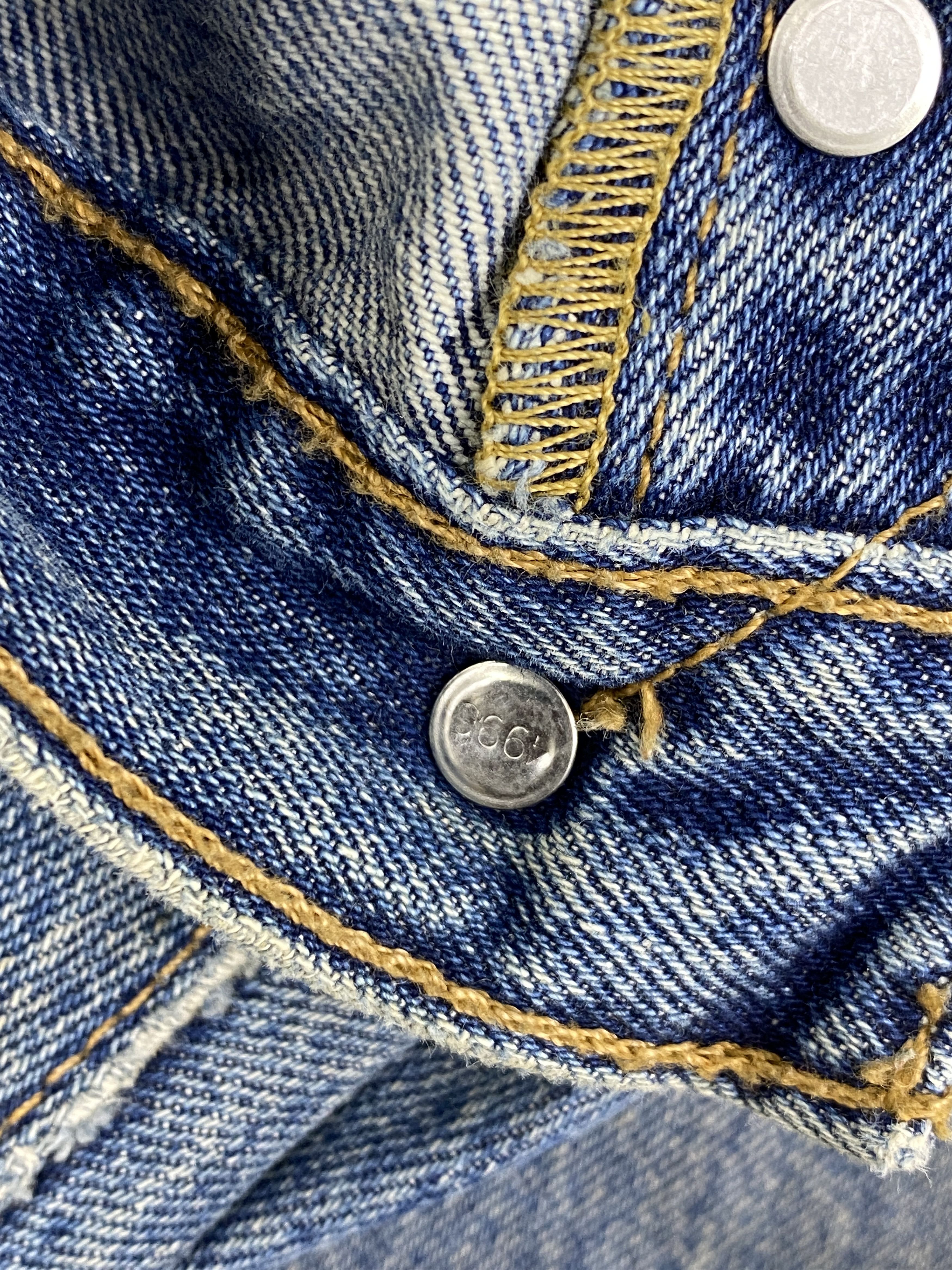 Levi's × Vintage Vintage Levi's 501 Distressed Jeans Size US 36 / EU 52 - 18 Thumbnail