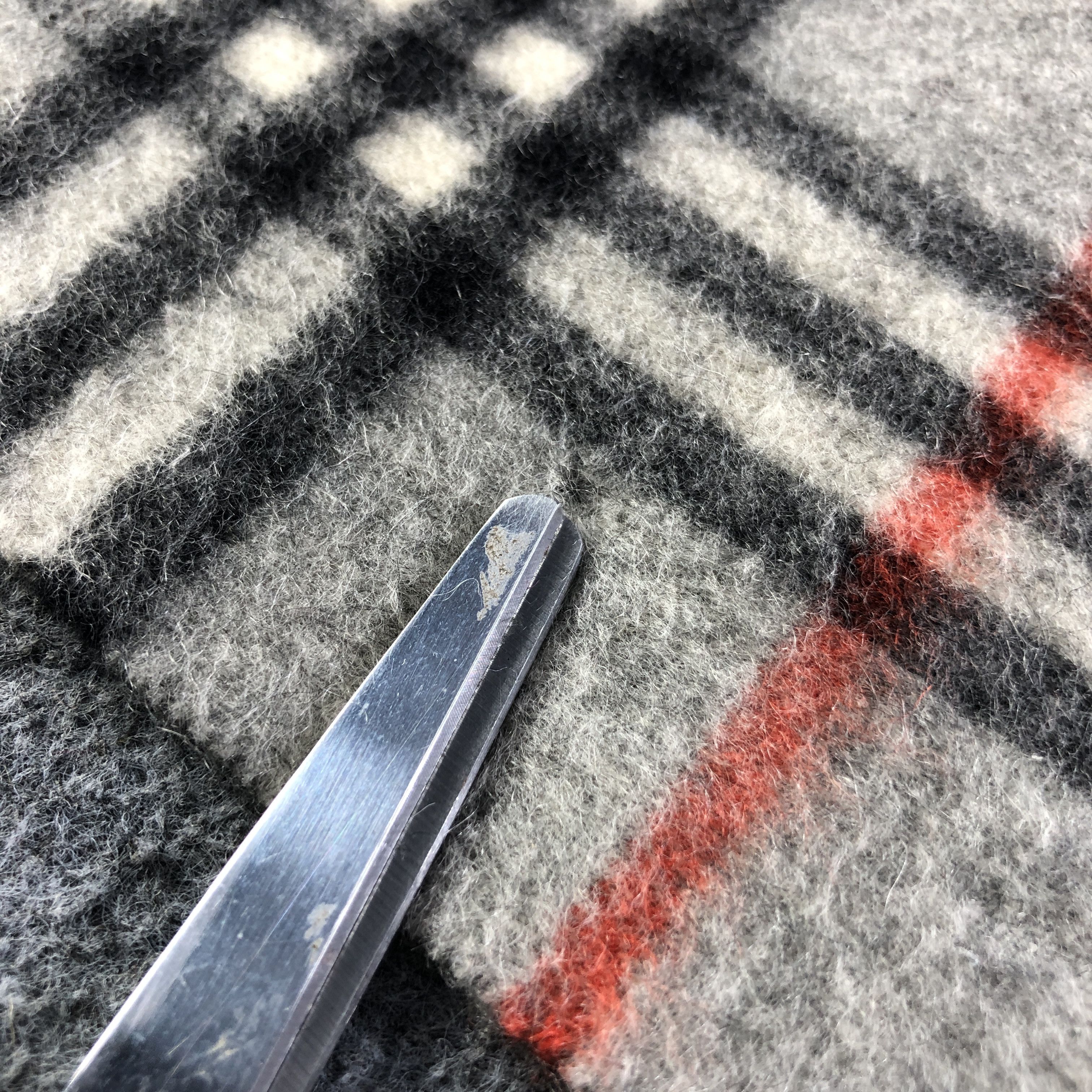 Burberry Burberry Nova Check Cashmere Scarf Muffler V2690 Size ONE SIZE - 13 Thumbnail