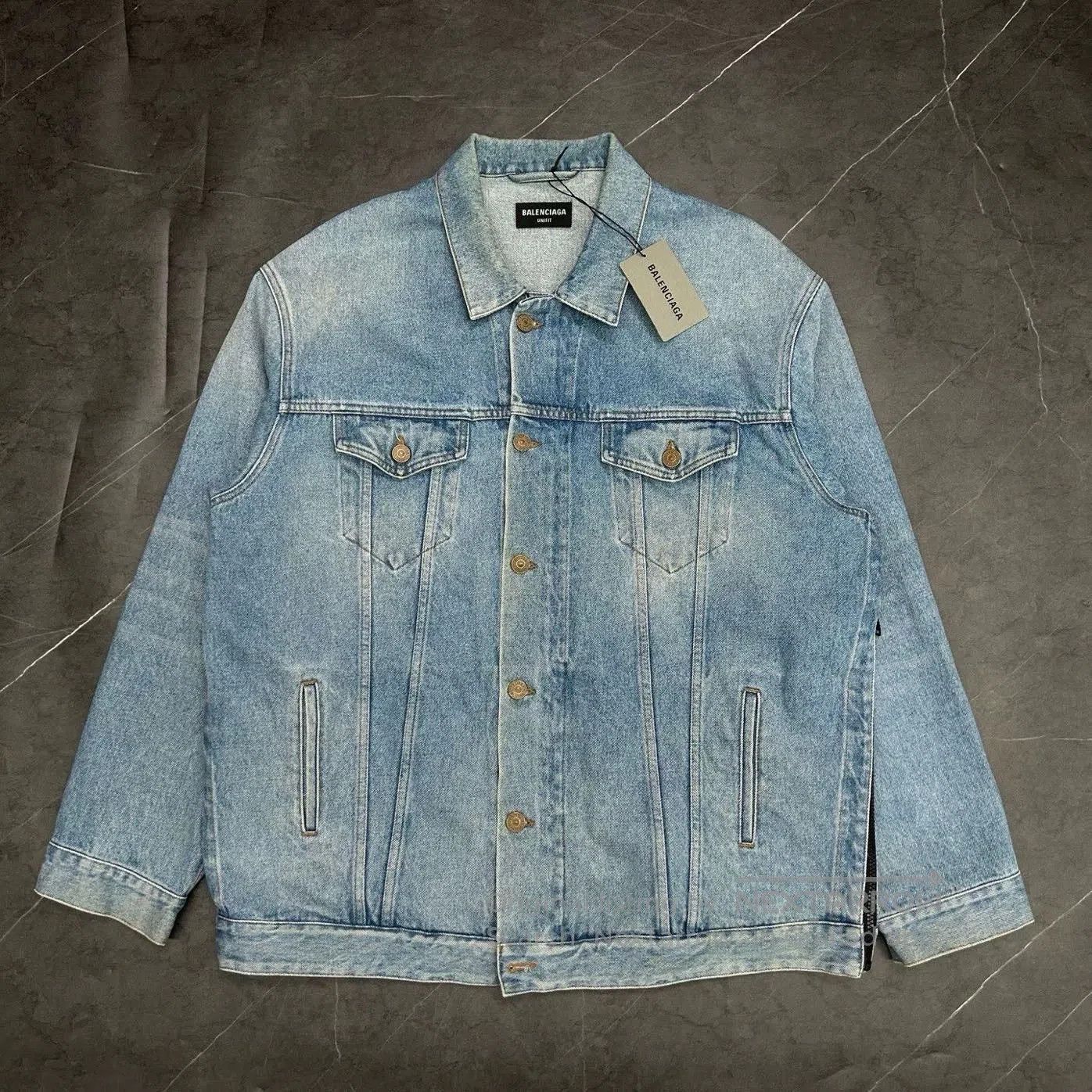 Balenciaga Balenciaga Denim Jacket Double Breasted. Size US M / EU 48-50 / 2 - 1 Thumbnail