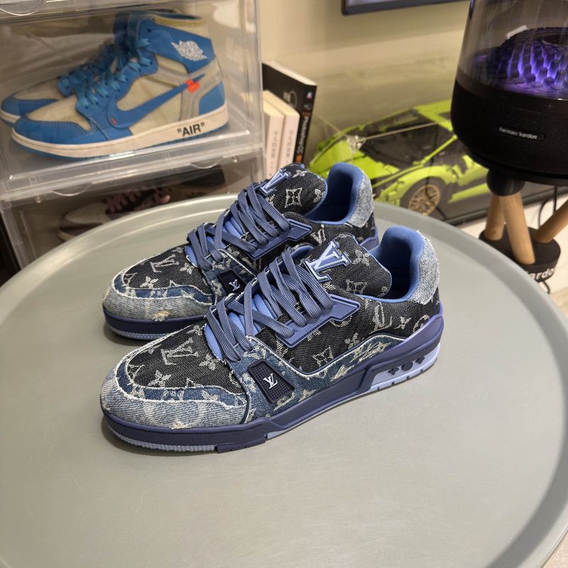 Louis Vuitton Louis Vuitton Blue Denim Low-Top Trainers 0079 Size US 10.5 / EU 43-44 - 1 Thumbnail