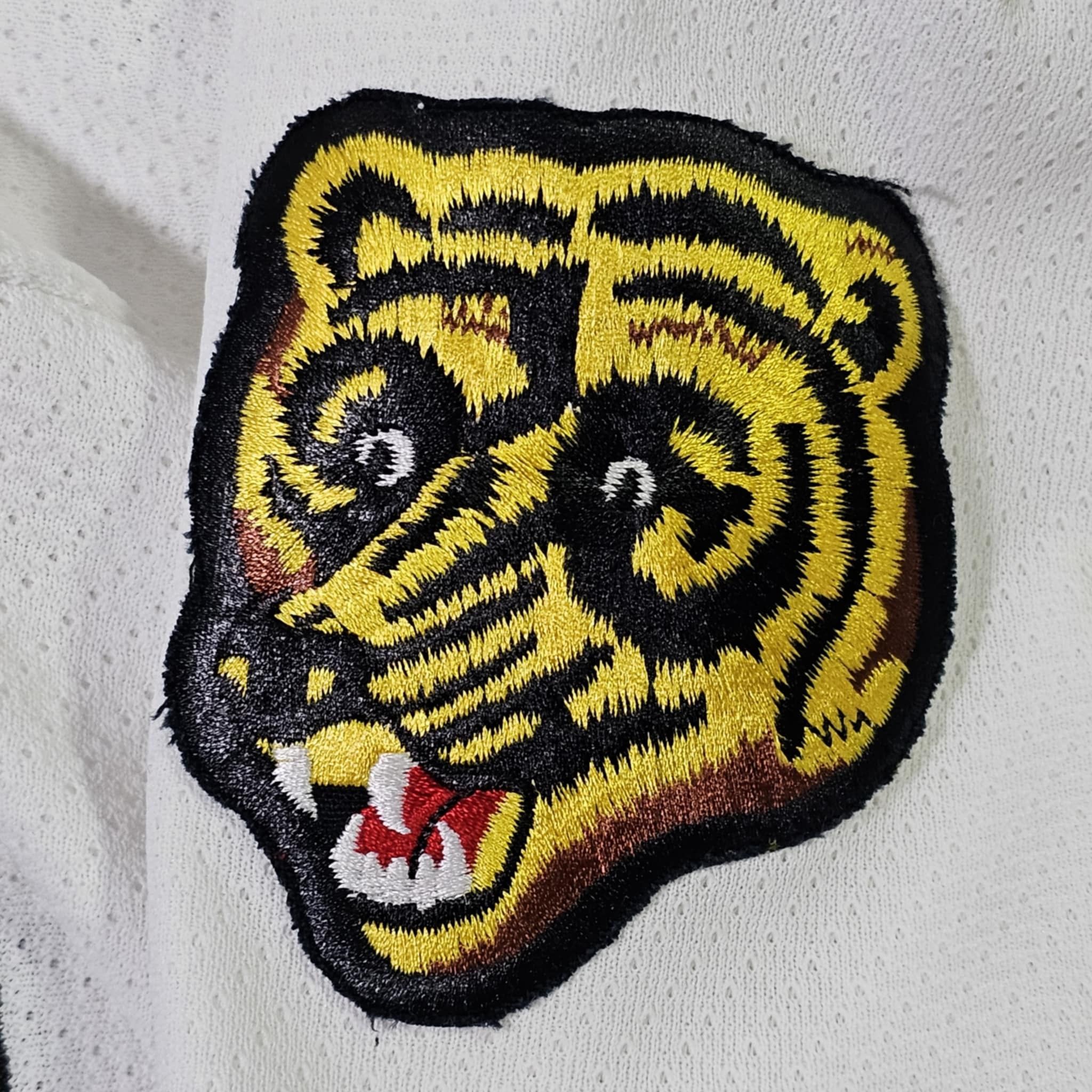 Ccm × NHL × Vintage Boston Bruins Vintage 80s CCM Hockey Jersey Size US M / EU 48-50 / 2 - 5 Thumbnail