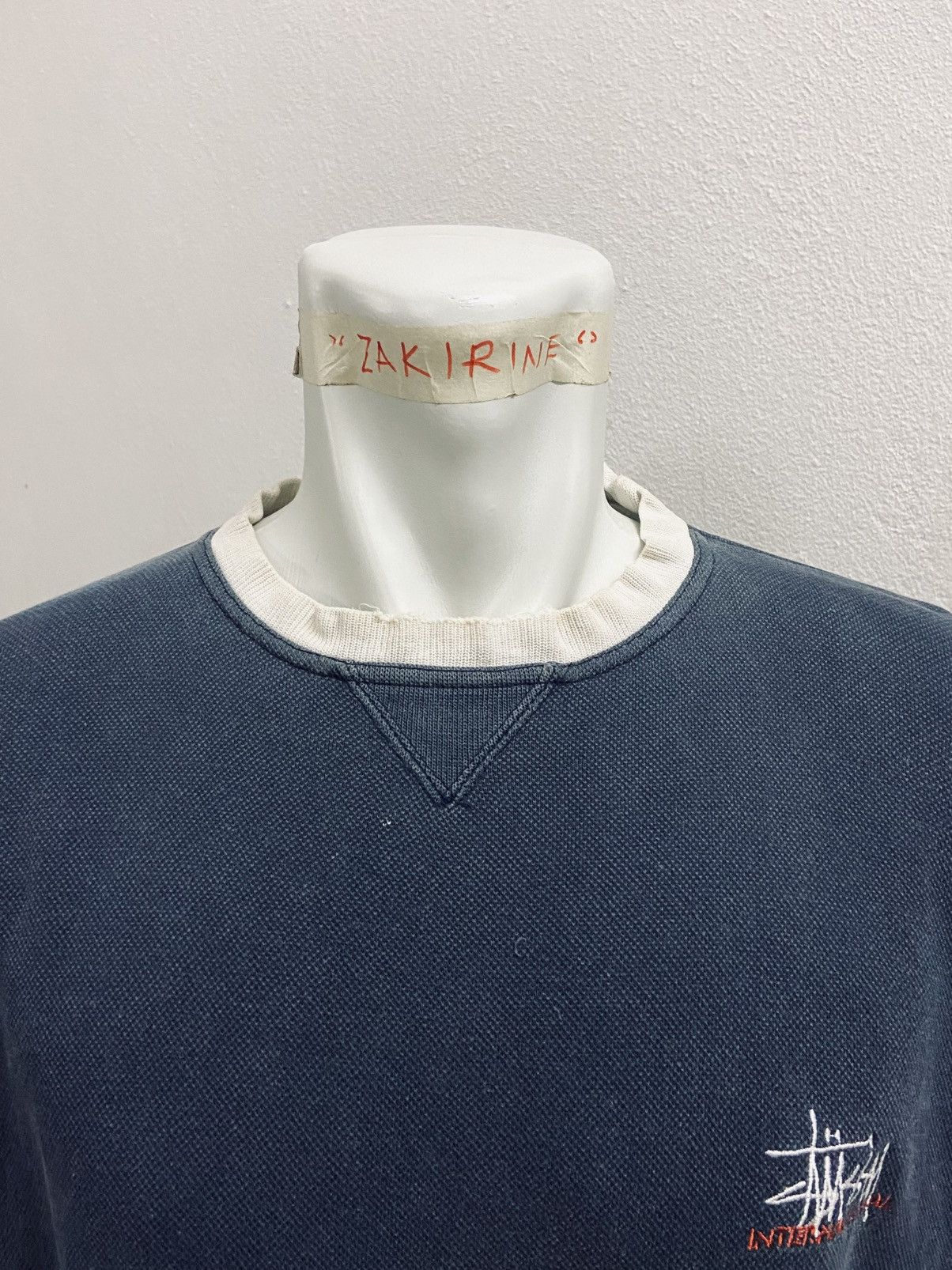 Stussy VINTAGE 90s STUSSY INTERNATIONAL SWEATSHIRT Size US S / EU 44-46 / 1 - 10 Thumbnail
