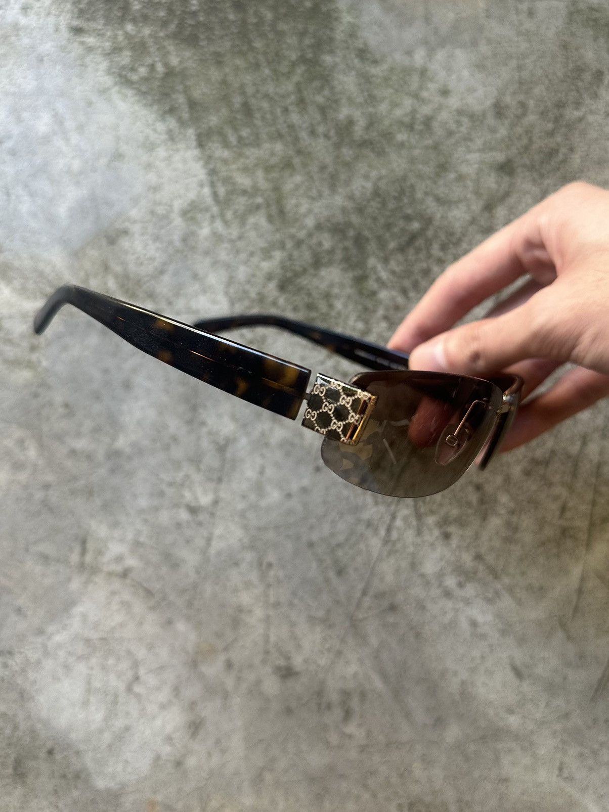 Gucci 90s Gucci Monogram Gradient Sunglasses Size ONE SIZE - 4 Thumbnail