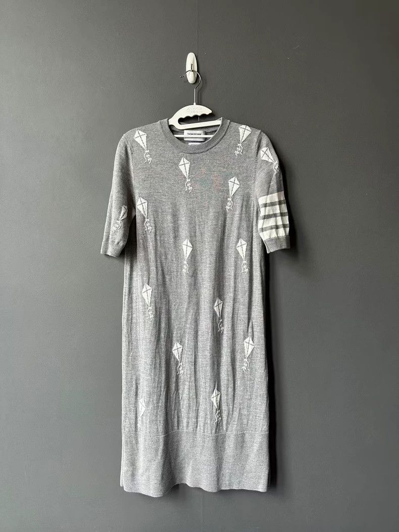 Thom Browne Gray kite wool short-sleeved knitted dress 2503