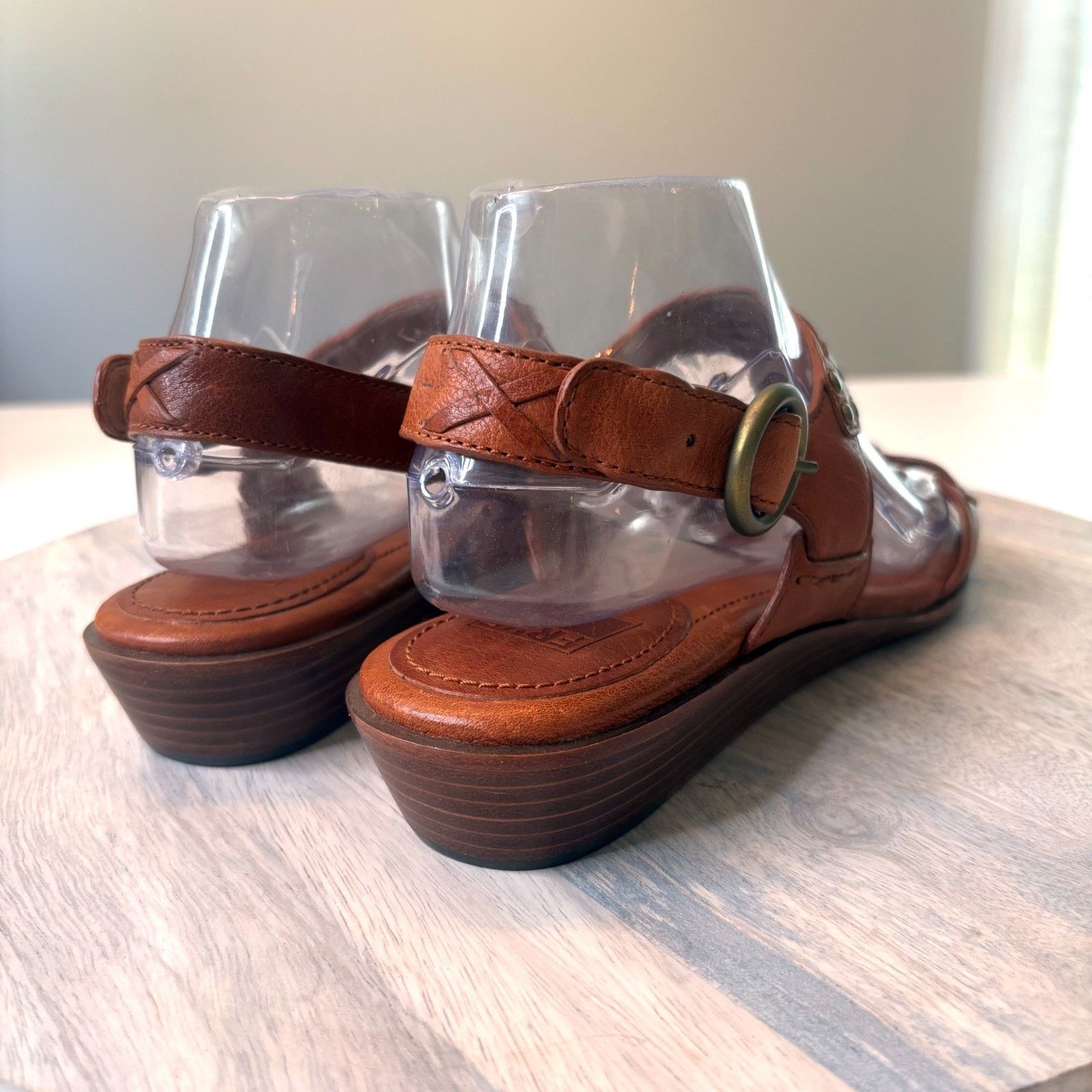 Frye Frye Avery Strap Leather Brown Leather Sandals Size 9M 9 M Size US 9 / IT 39 - 8 Thumbnail