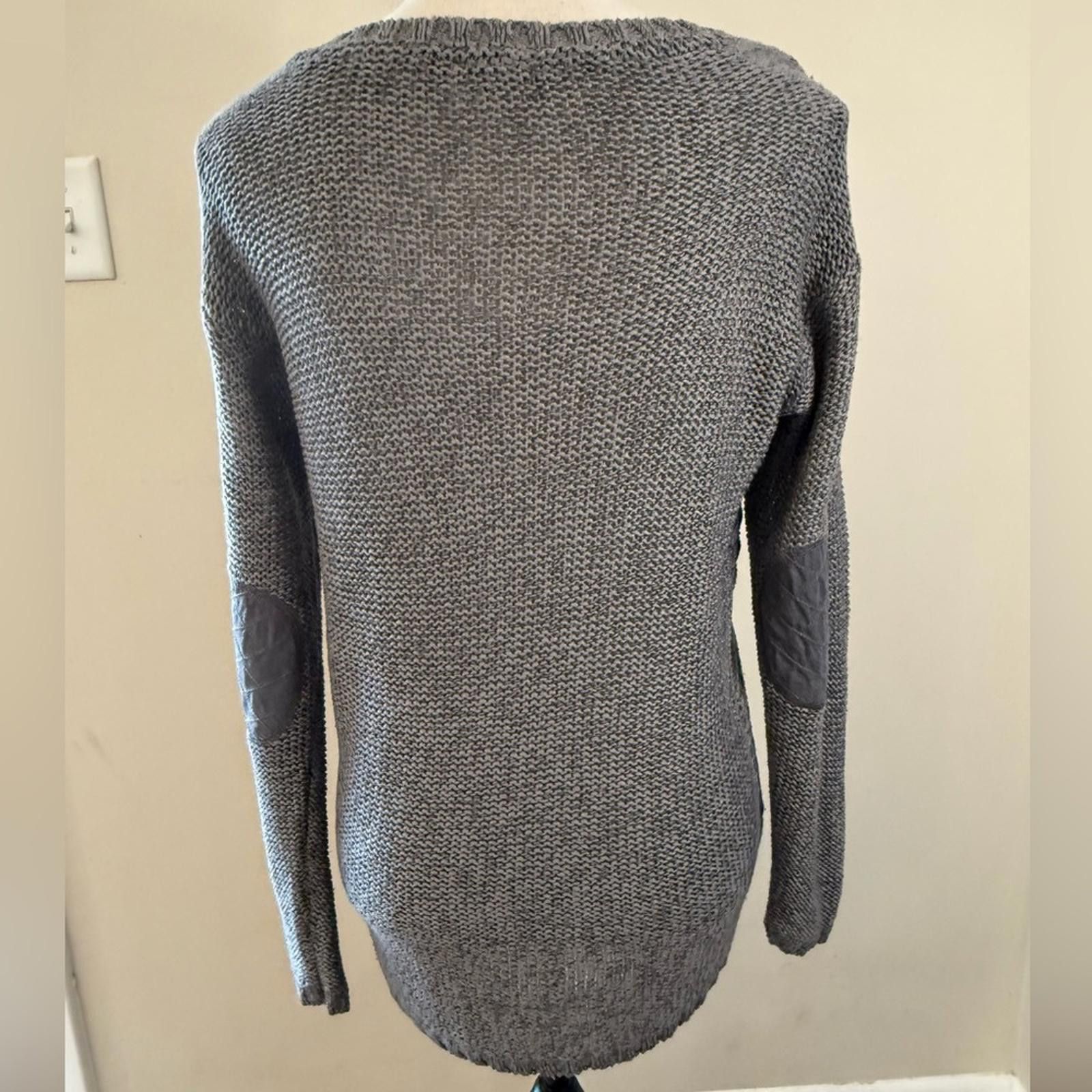 1017 ALYX 9SM Alya gray long sleeve knit sweater elbow patches SZ M Size M / US 6-8 / IT 42-44 - 4 Thumbnail