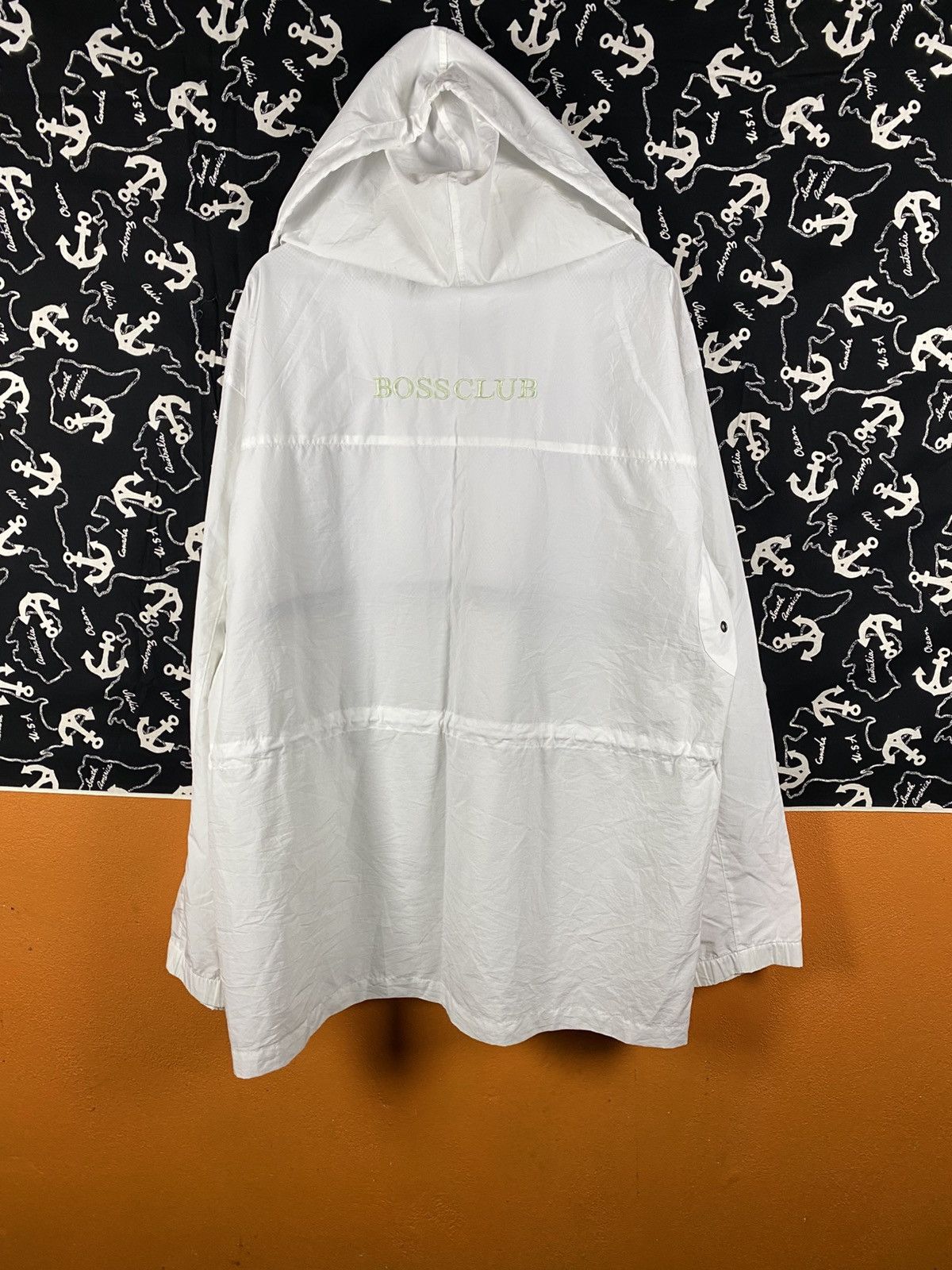 Japanese Brand Vintage BOSSCLUB Hooded Windbreaker Jacket White Lightweight Size US XXL / EU 58 / 5 - 8 Thumbnail