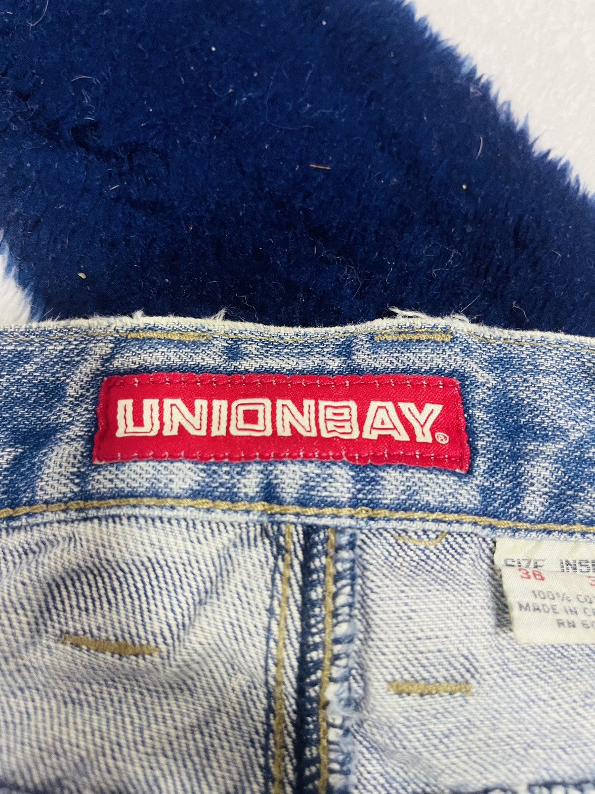 Jean Union Bay Distressed Jeans (16) Size US 35 - 7 Thumbnail